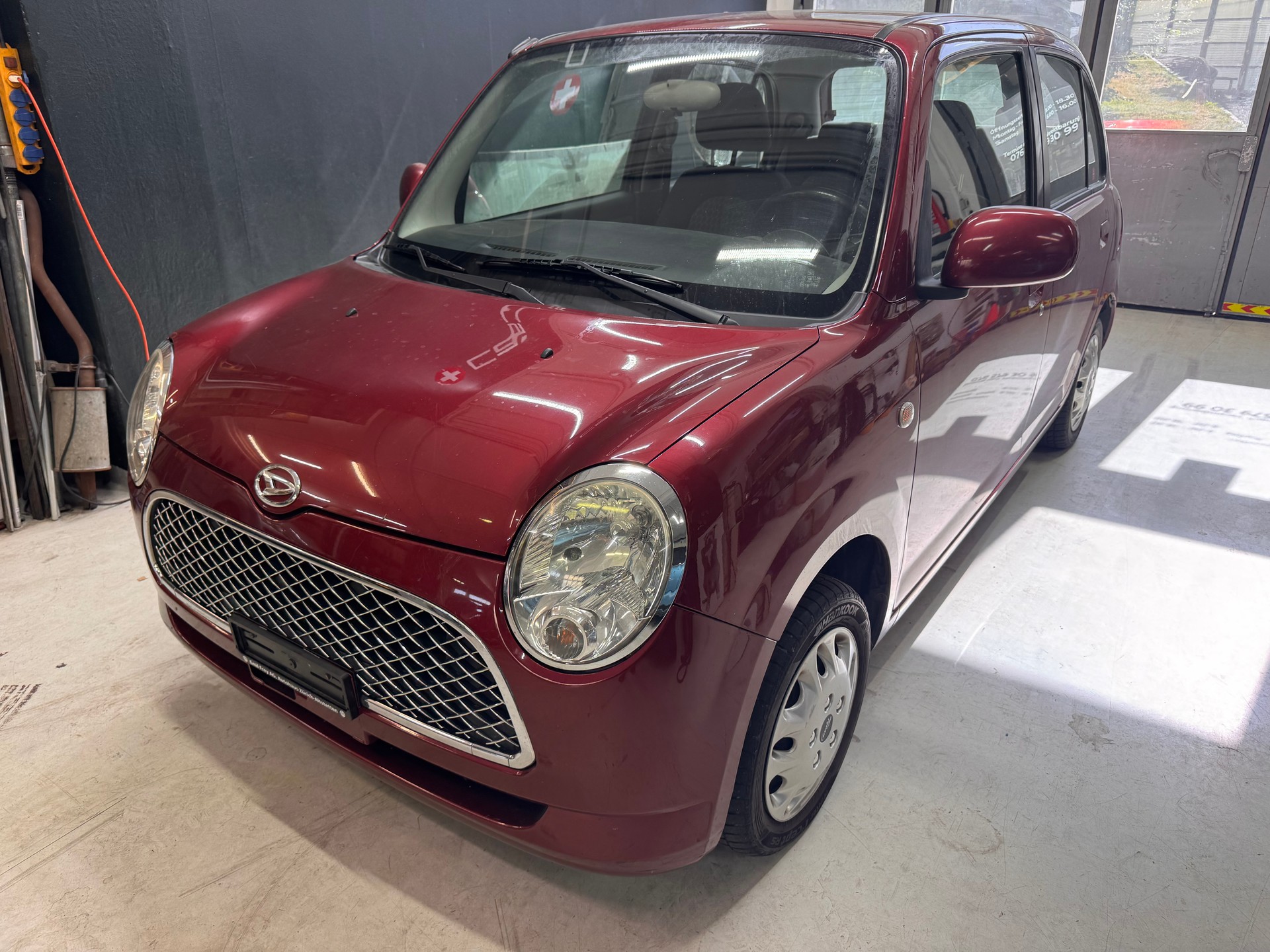 DAIHATSU Trevis 1.0