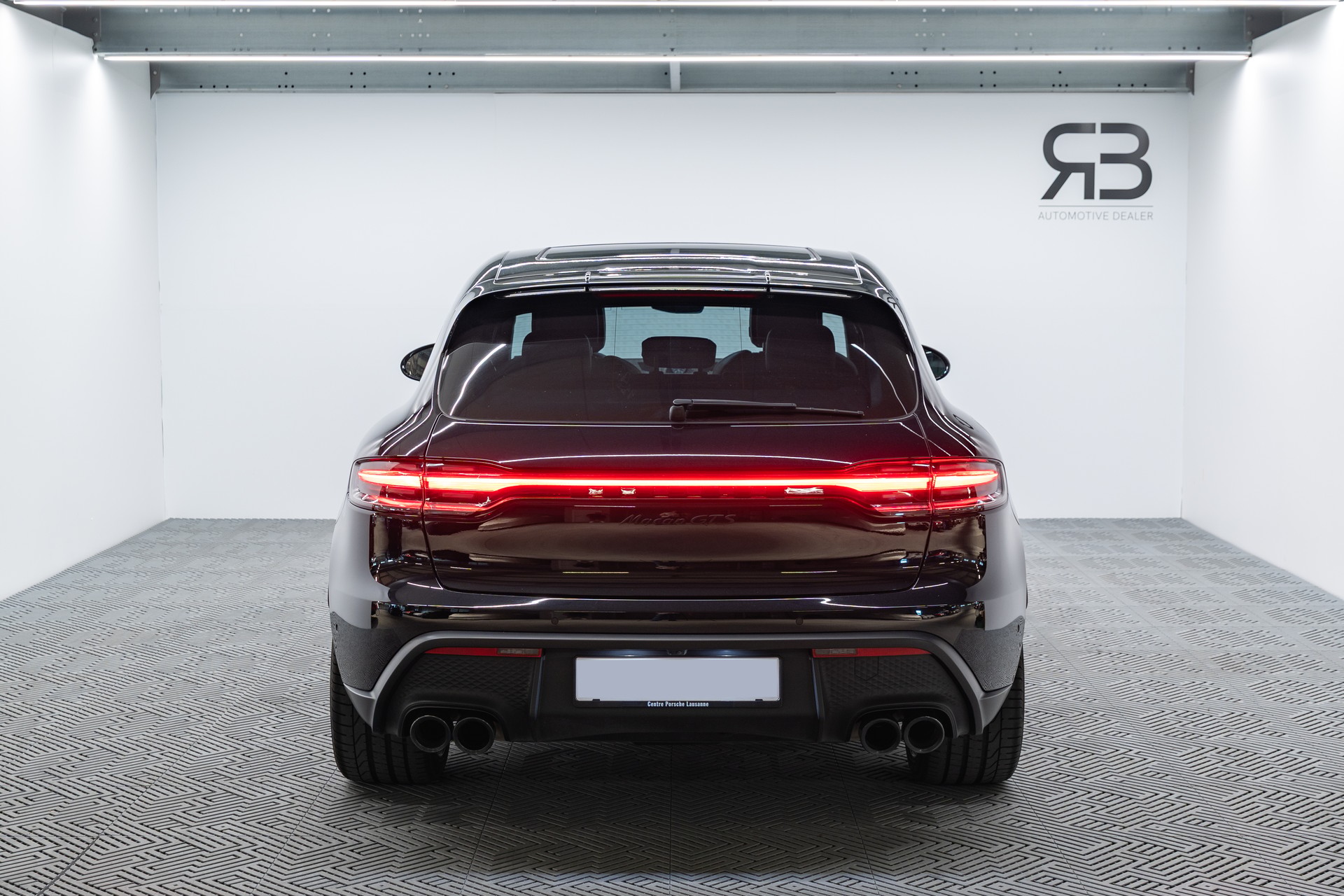PORSCHE Macan GTS PDK-image-4
