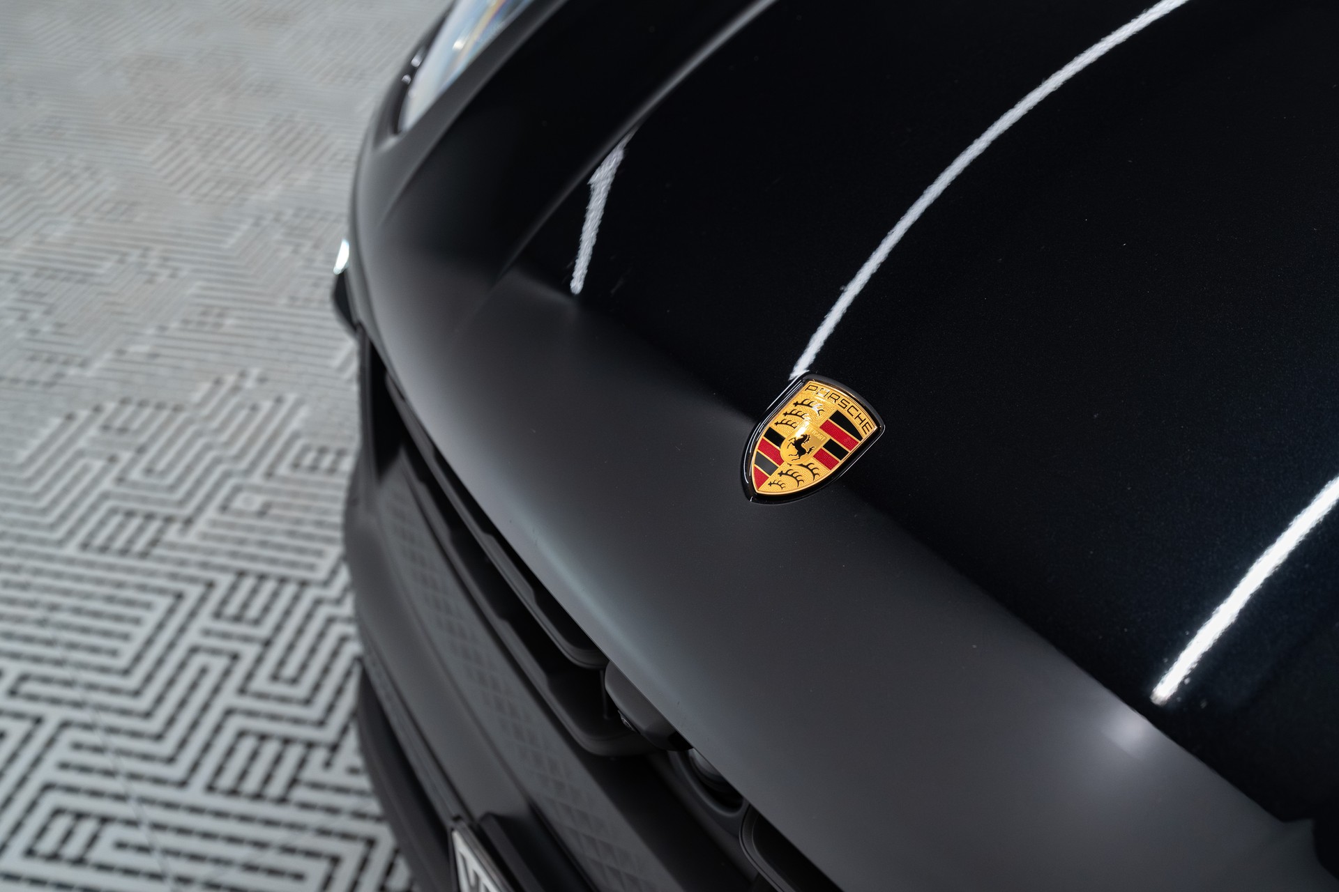 PORSCHE Macan GTS PDK-image-5