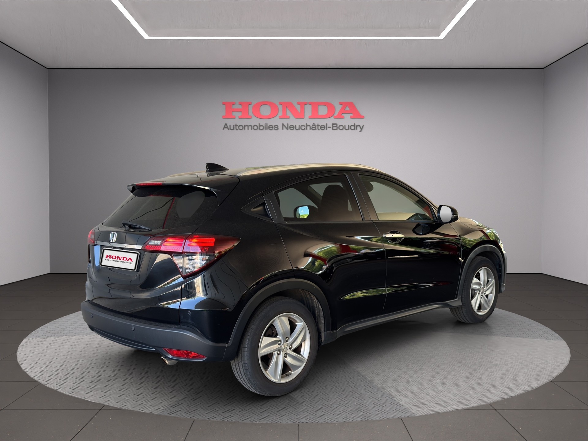 HONDA HR-V 1.5i-VTEC Executive-image-7