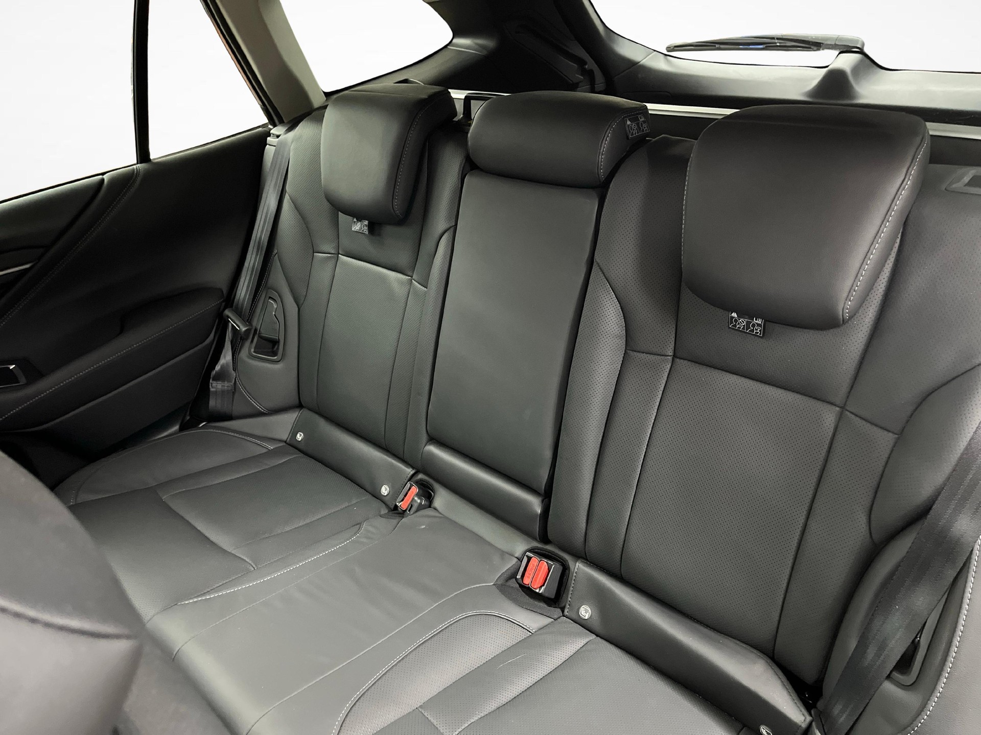 SUBARU Outback 2.5i 30th Anniversary Edition-image-10
