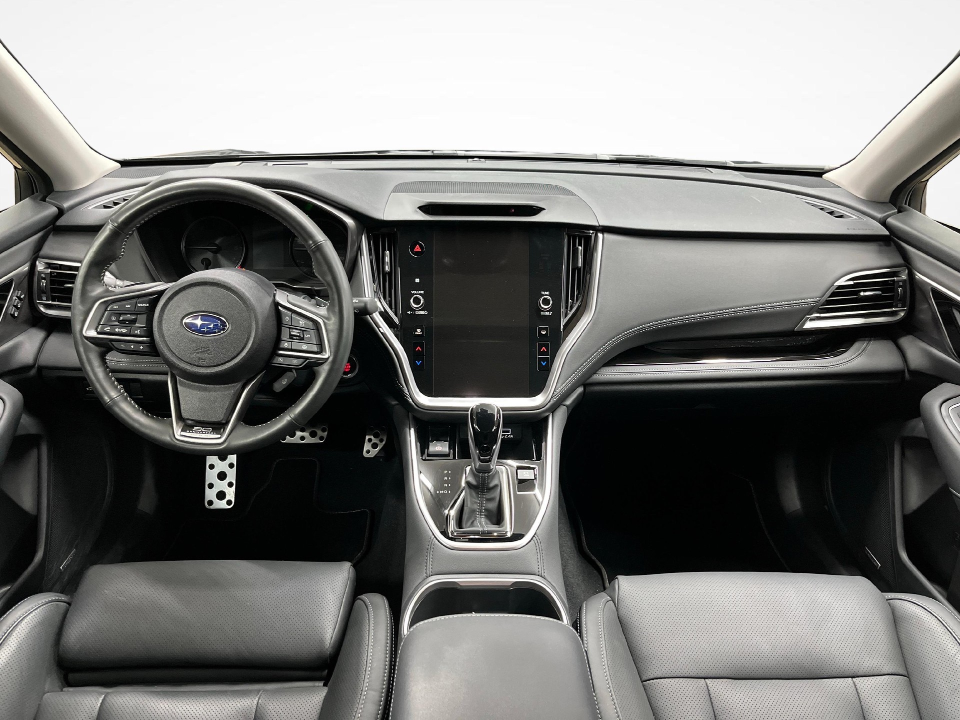 SUBARU Outback 2.5i 30th Anniversary Edition-image-8