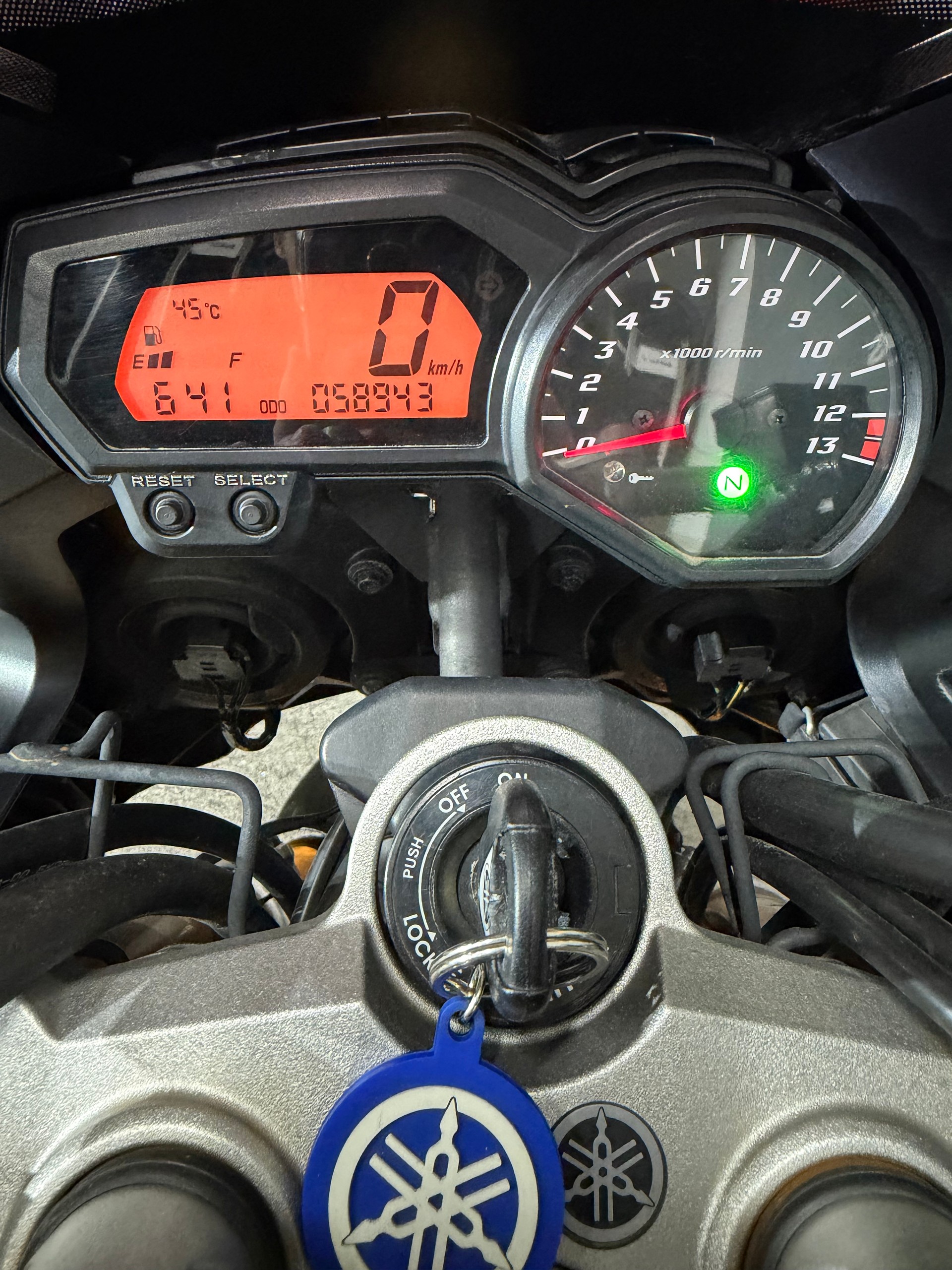 YAMAHA FZ1 Fazer ABS-image-4