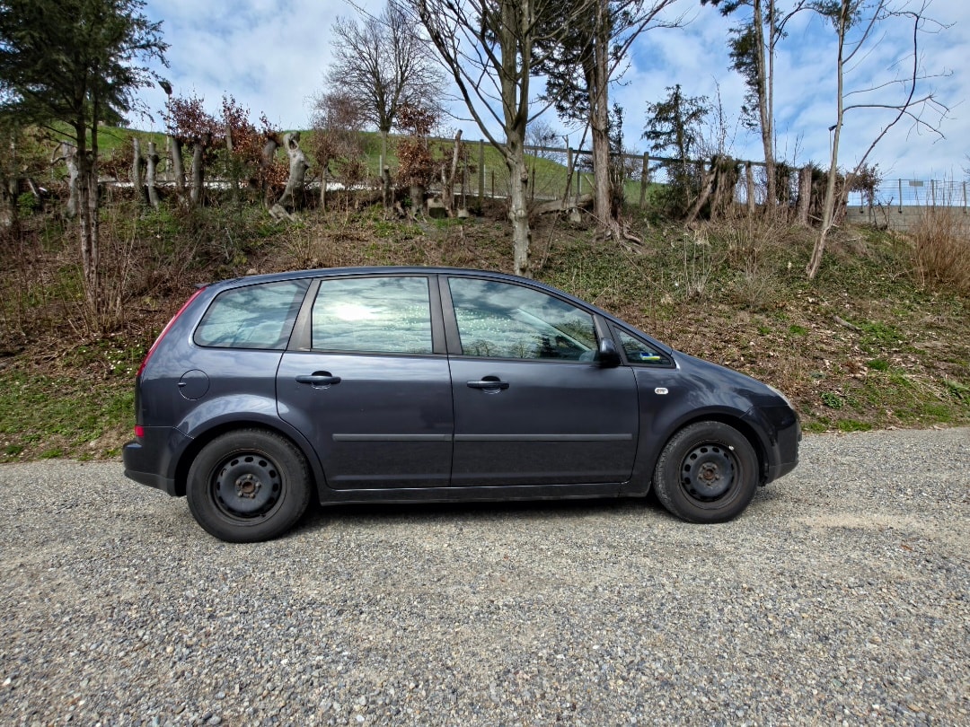 FORD Focus C-Max 1.8 Carving-showroom-element-3