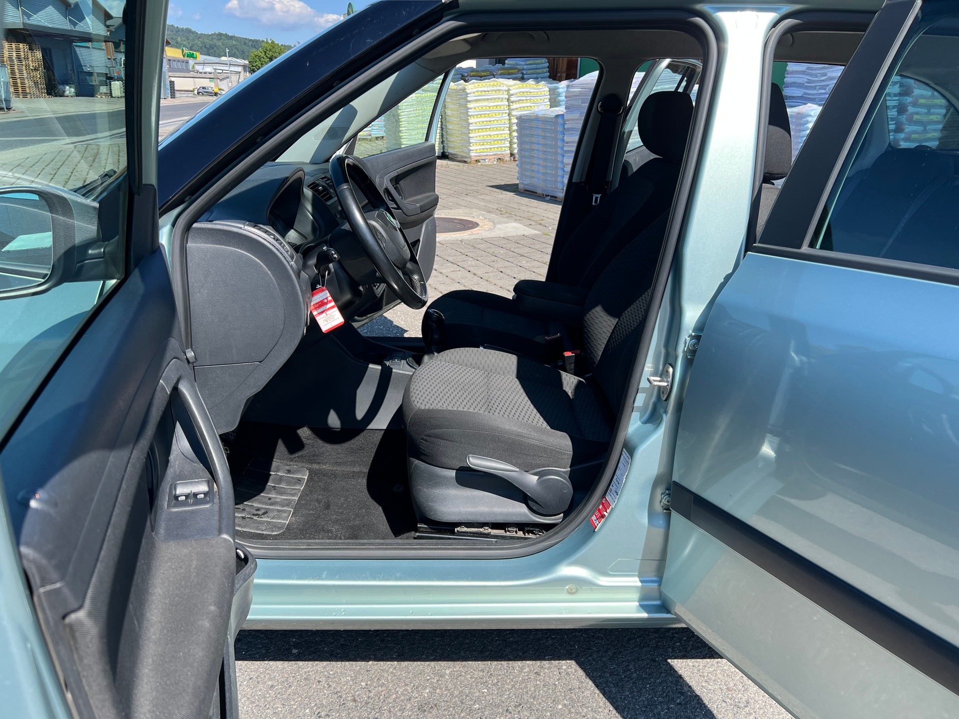SKODA Fabia 1.2 TDI Greenline-image-7