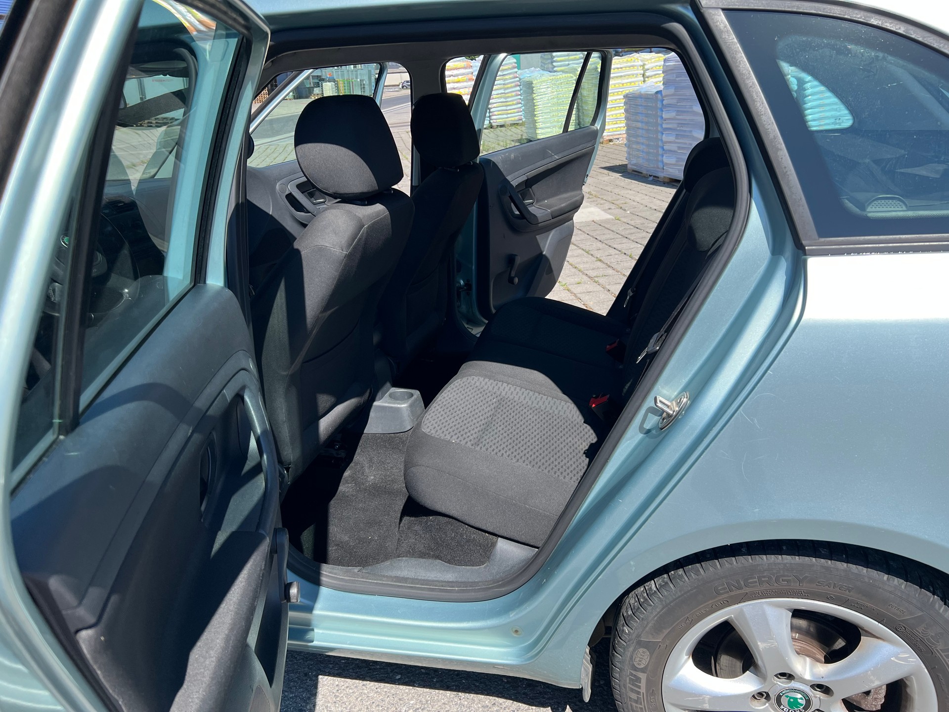 SKODA Fabia 1.2 TDI Greenline-image-9