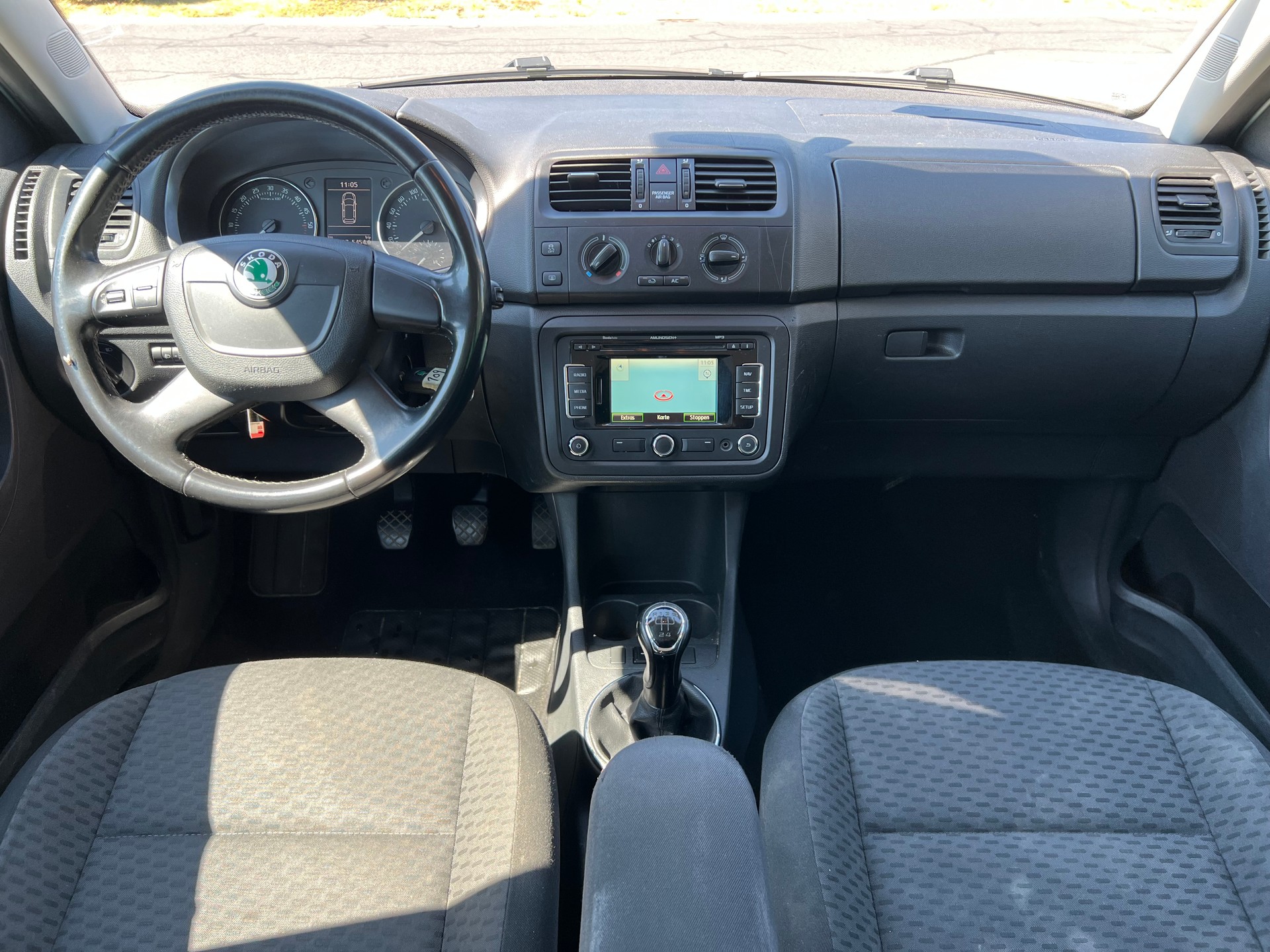 SKODA Fabia 1.2 TDI Greenline-image-12