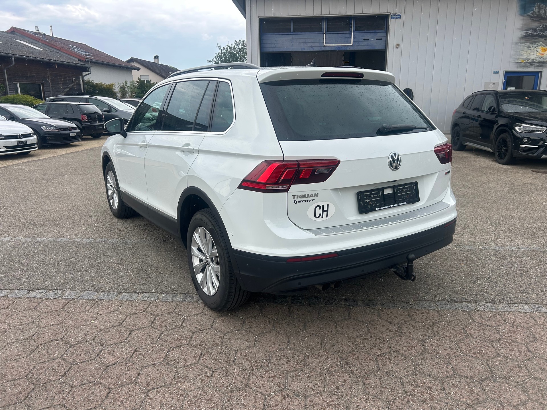 VW Tiguan 2.0 TDI SCR Comfortline 4Motion-image-7