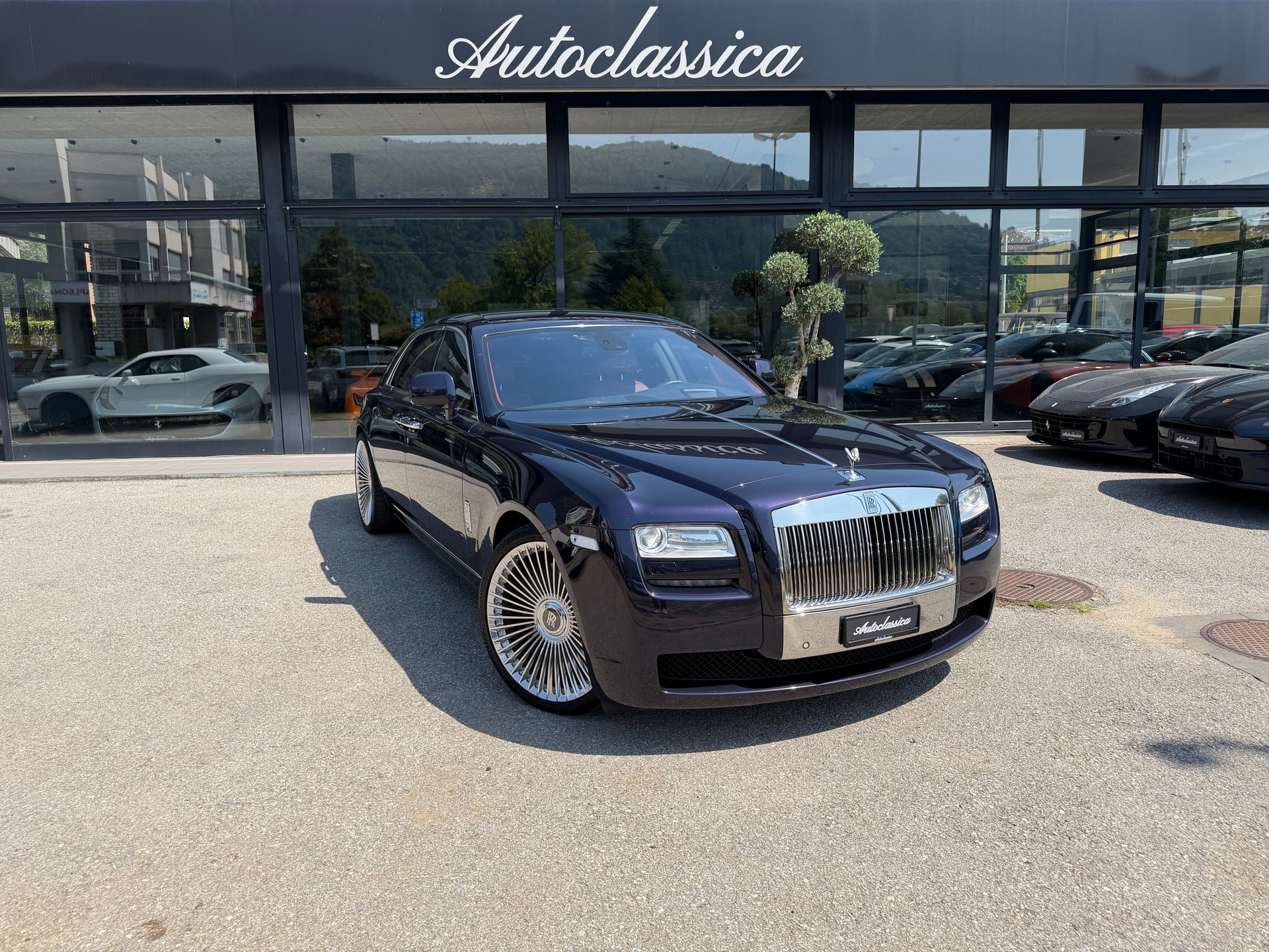 ROLLS-ROYCE Ghost 6.6 V12
