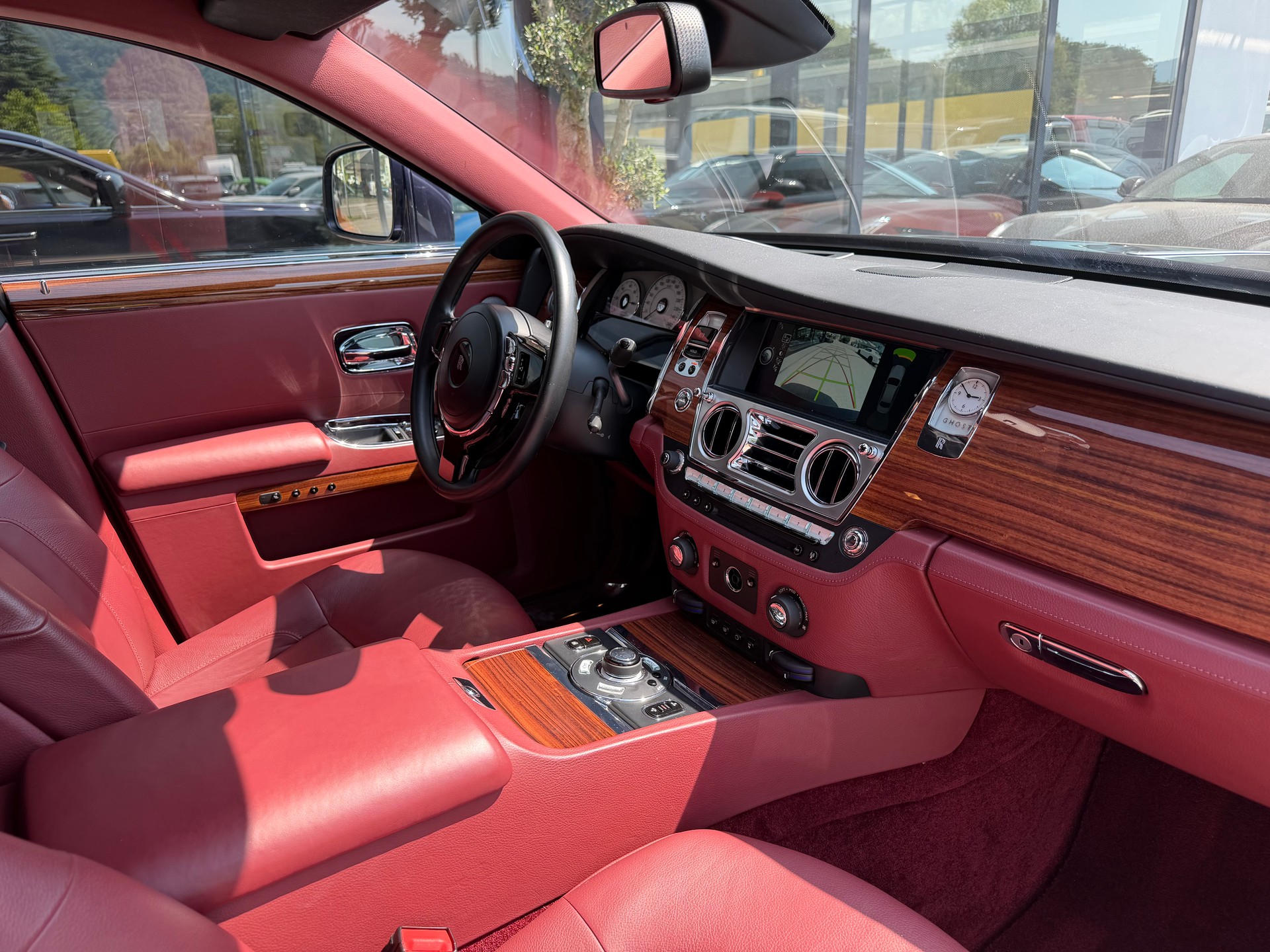 ROLLS-ROYCE Ghost 6.6 V12-image-8
