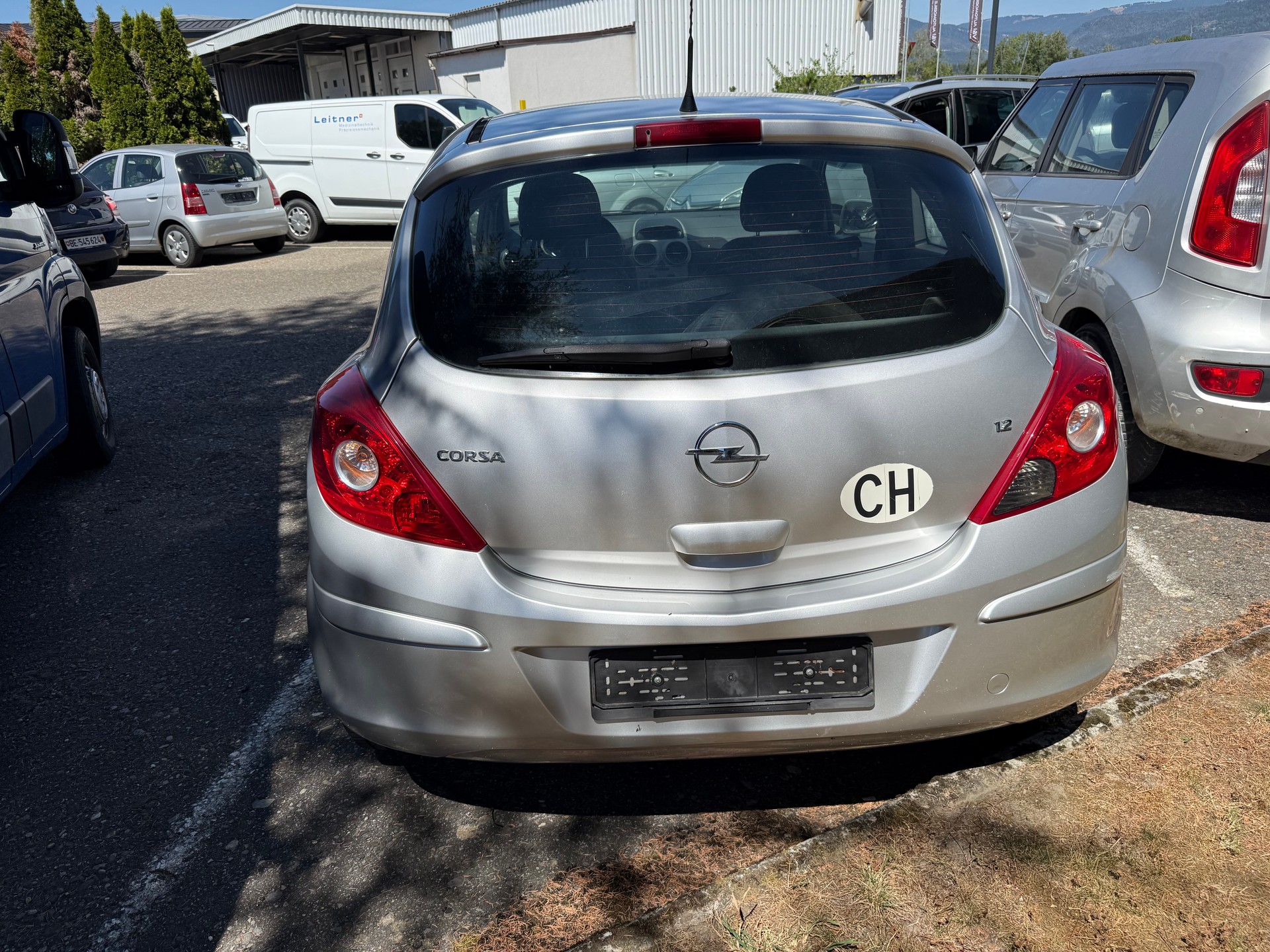 OPEL Corsa 1.2 TP (Essentia)-image-2