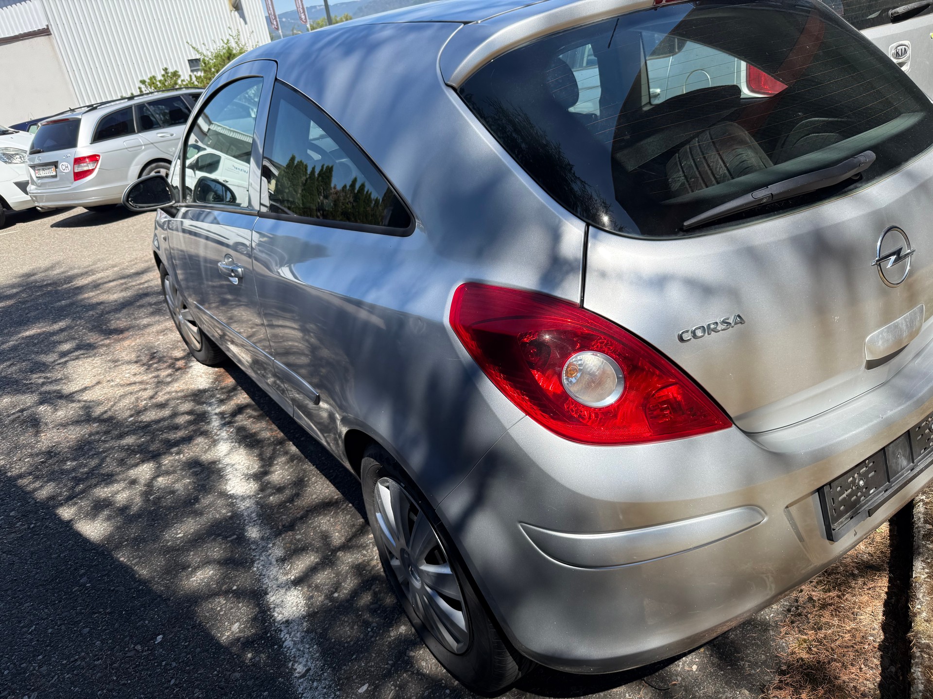 OPEL Corsa 1.2 TP (Essentia)-image-3
