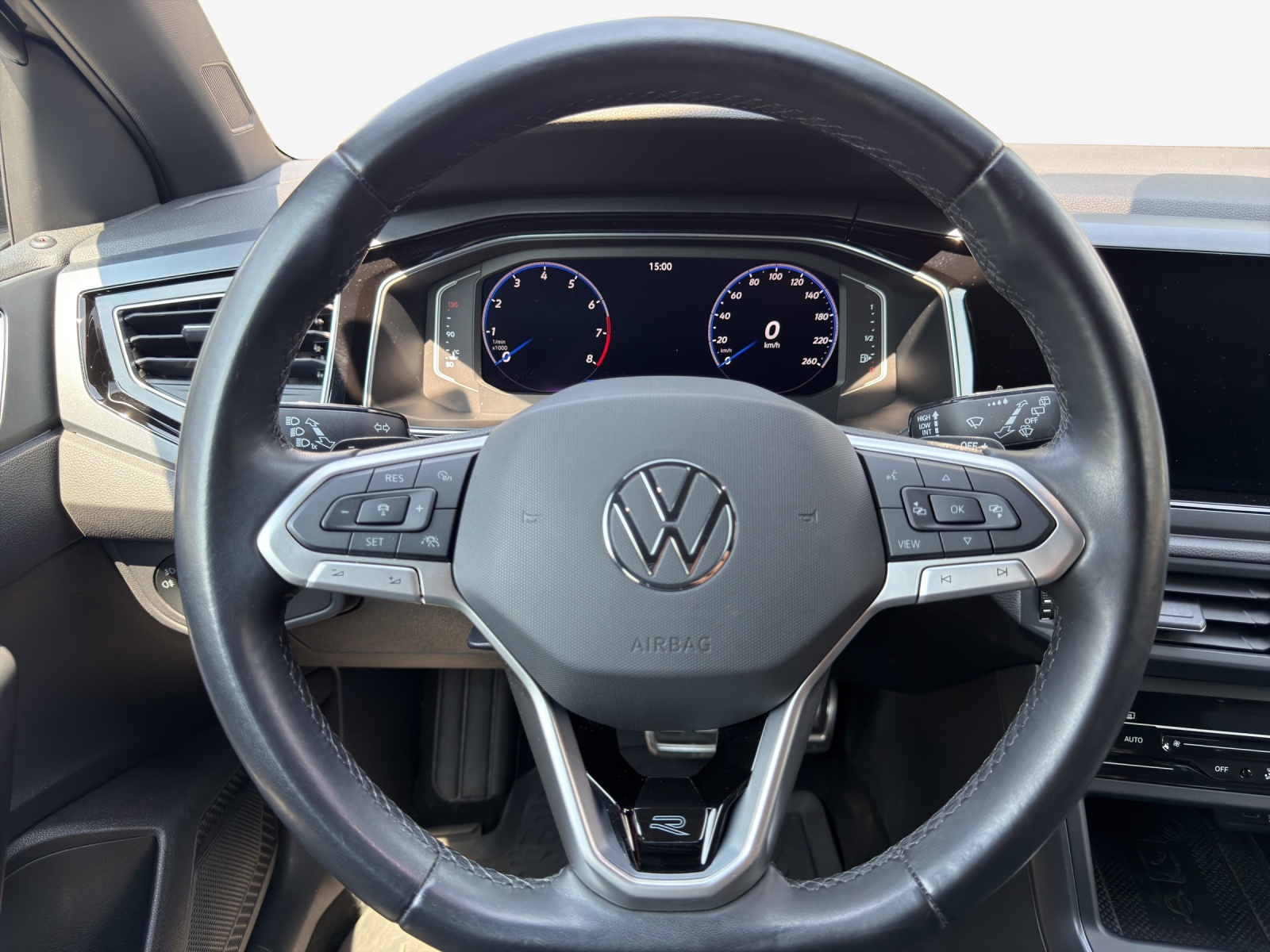 VW Taigo 1.0 TSI R-Line DSG-image-9