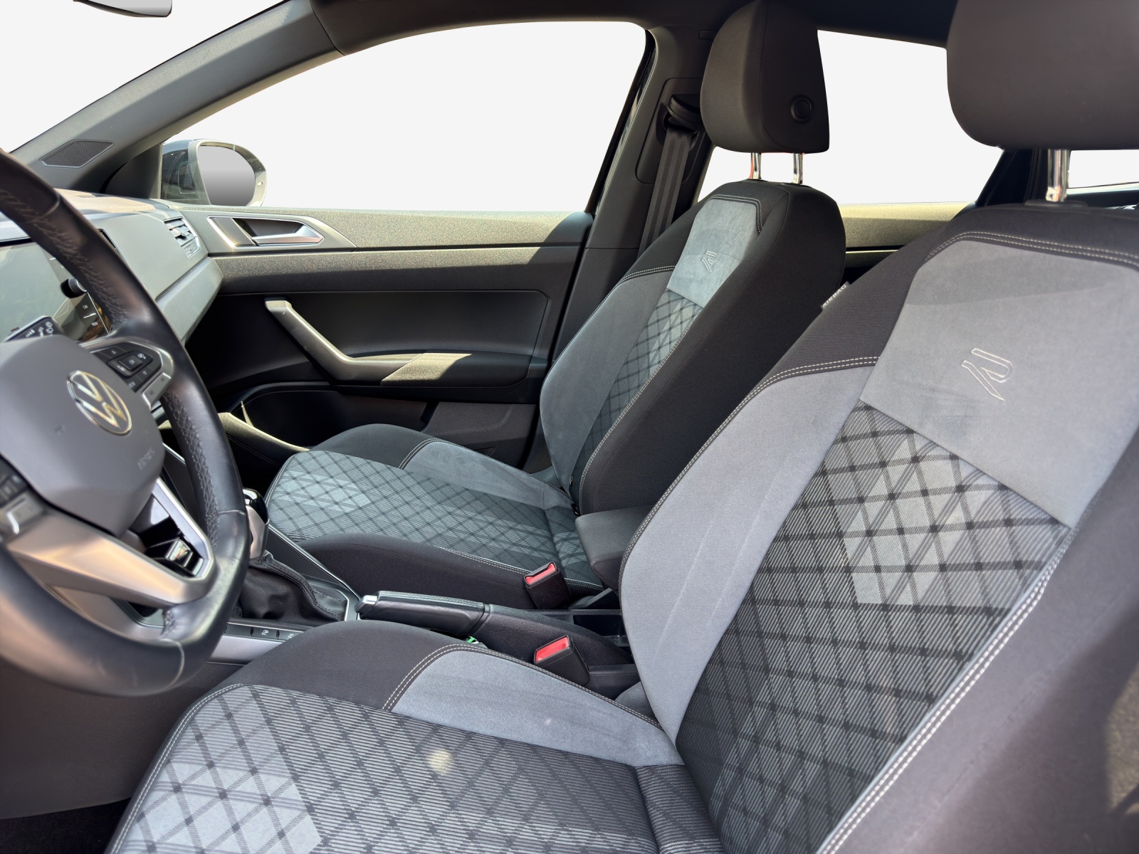 VW Taigo 1.0 TSI R-Line DSG-image-7