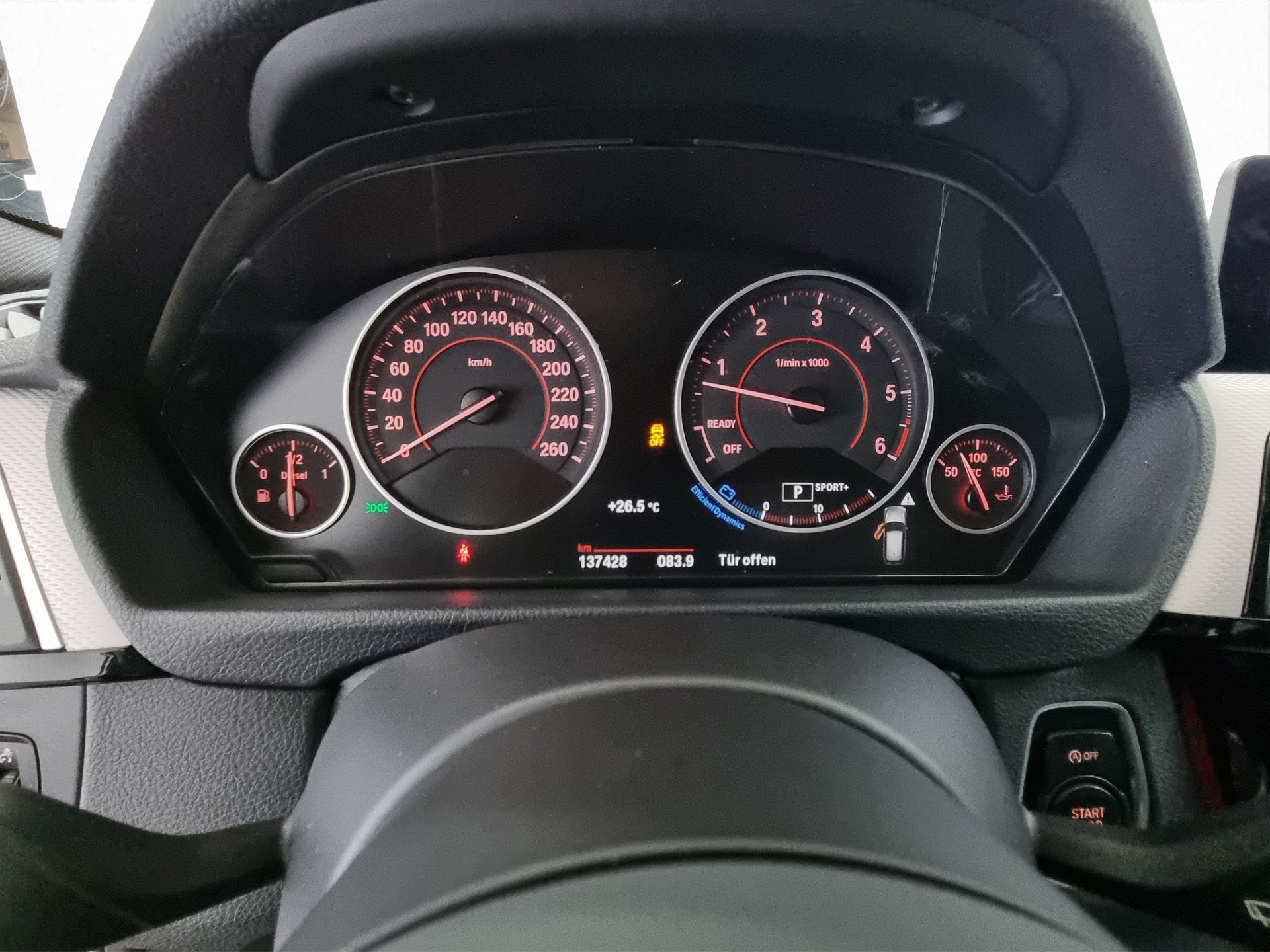 BMW 330d xDrive SAG Touring-image-10