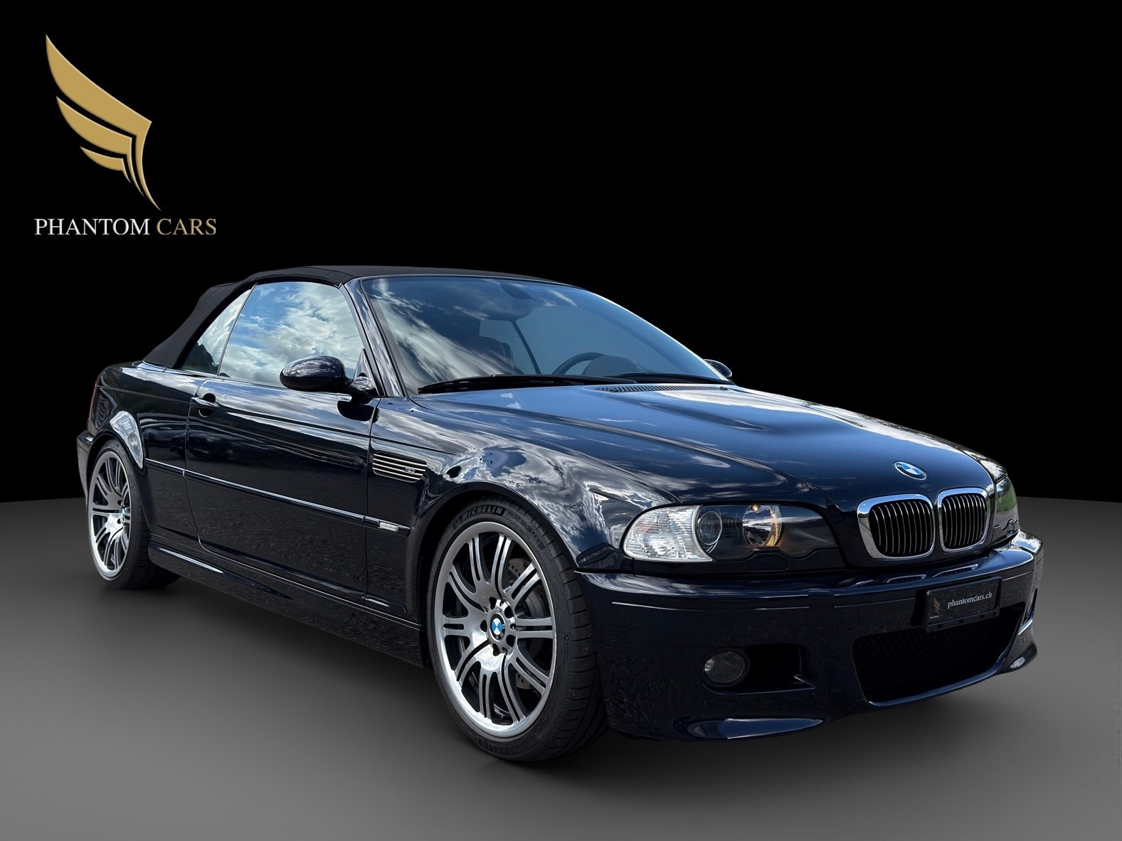 BMW M3 Cabriolet-showroom-element-3
