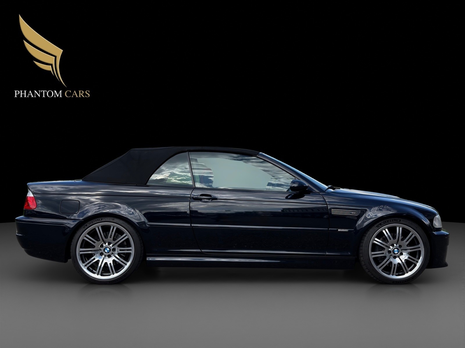 BMW M3 Cabriolet-showroom-element-1