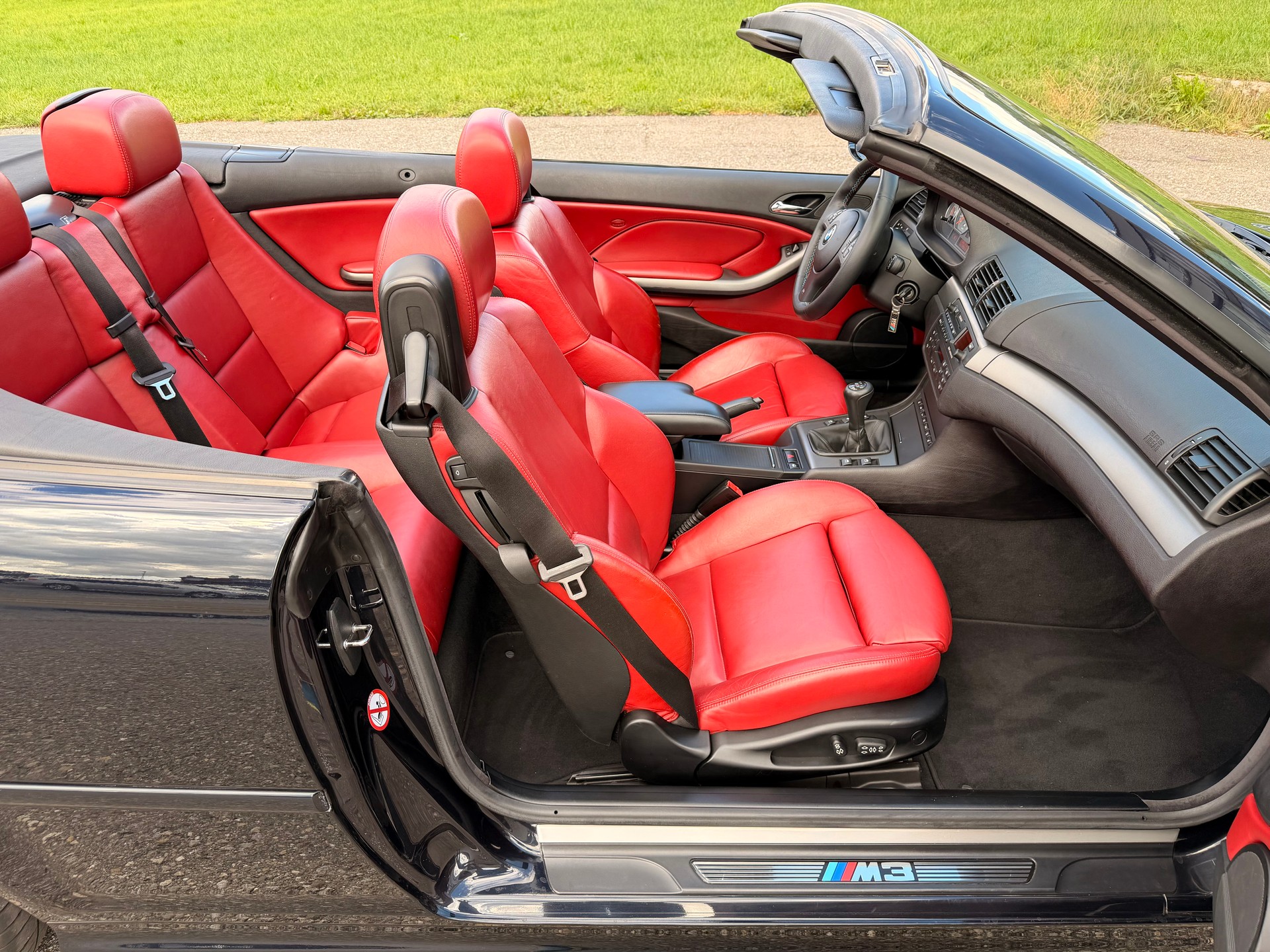 BMW M3 Cabriolet-image-23