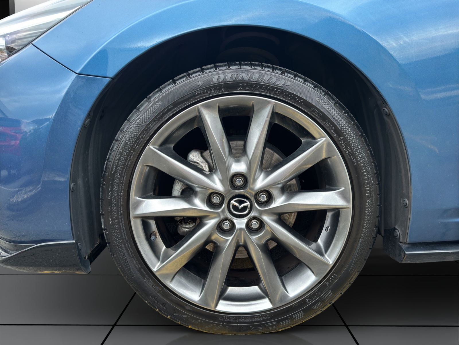 MAZDA 3 G 120 Revolution-image-5
