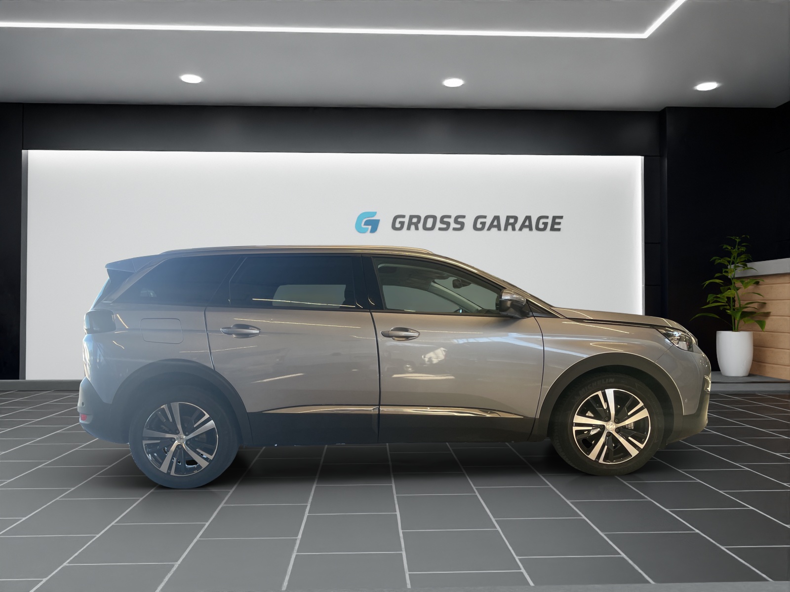 PEUGEOT 5008 1.6 PureTech Allure-showroom-element-2