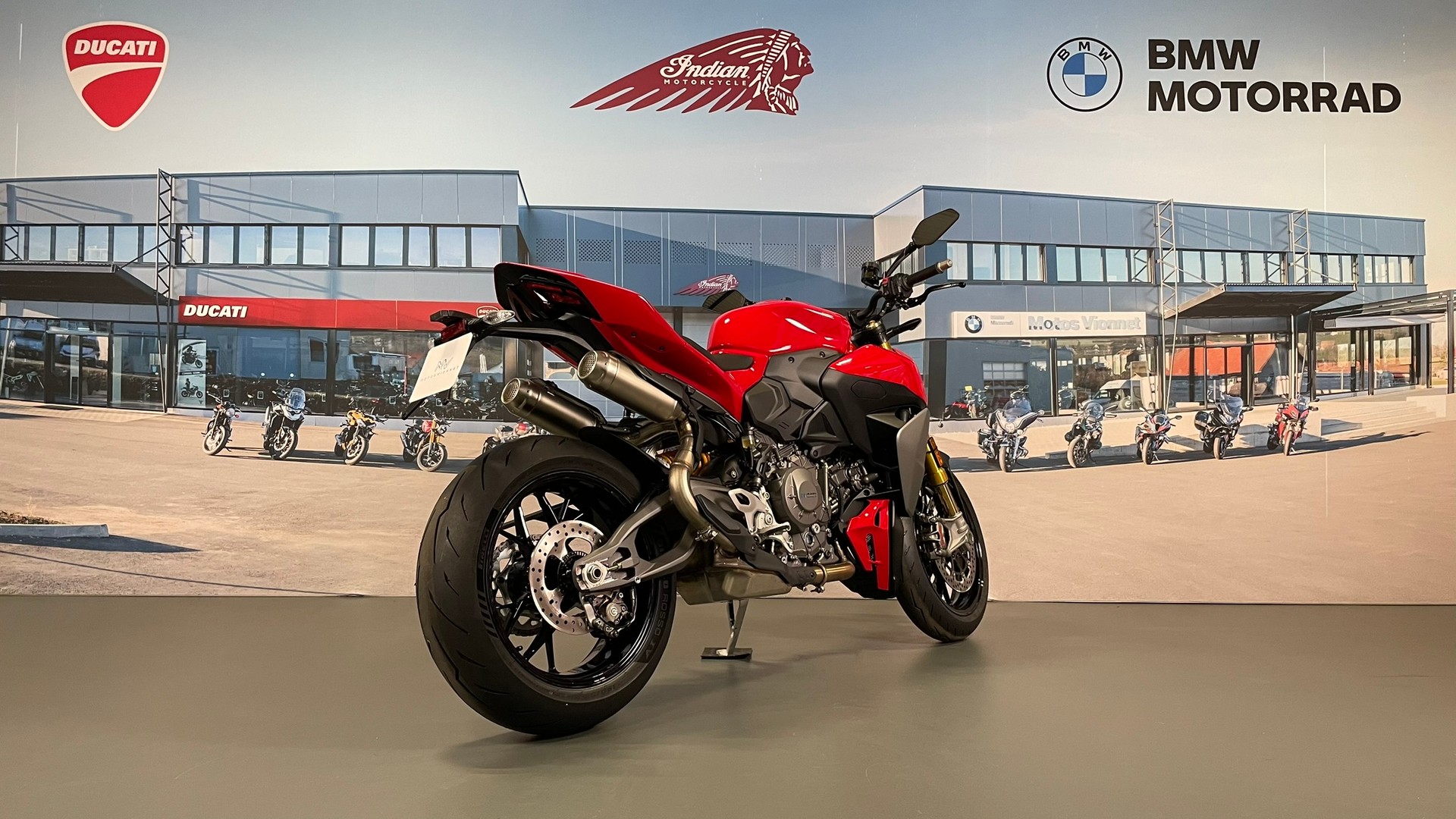 DUCATI Streetfighter V2 S-image-4
