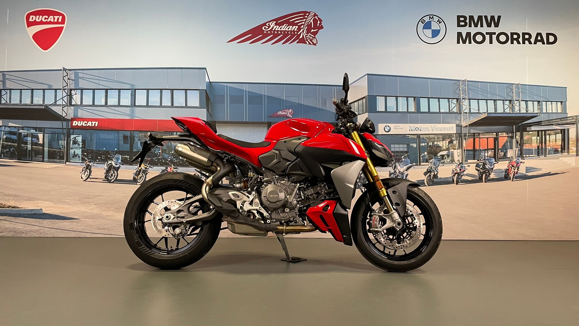 DUCATI Streetfighter V2 S-image-5