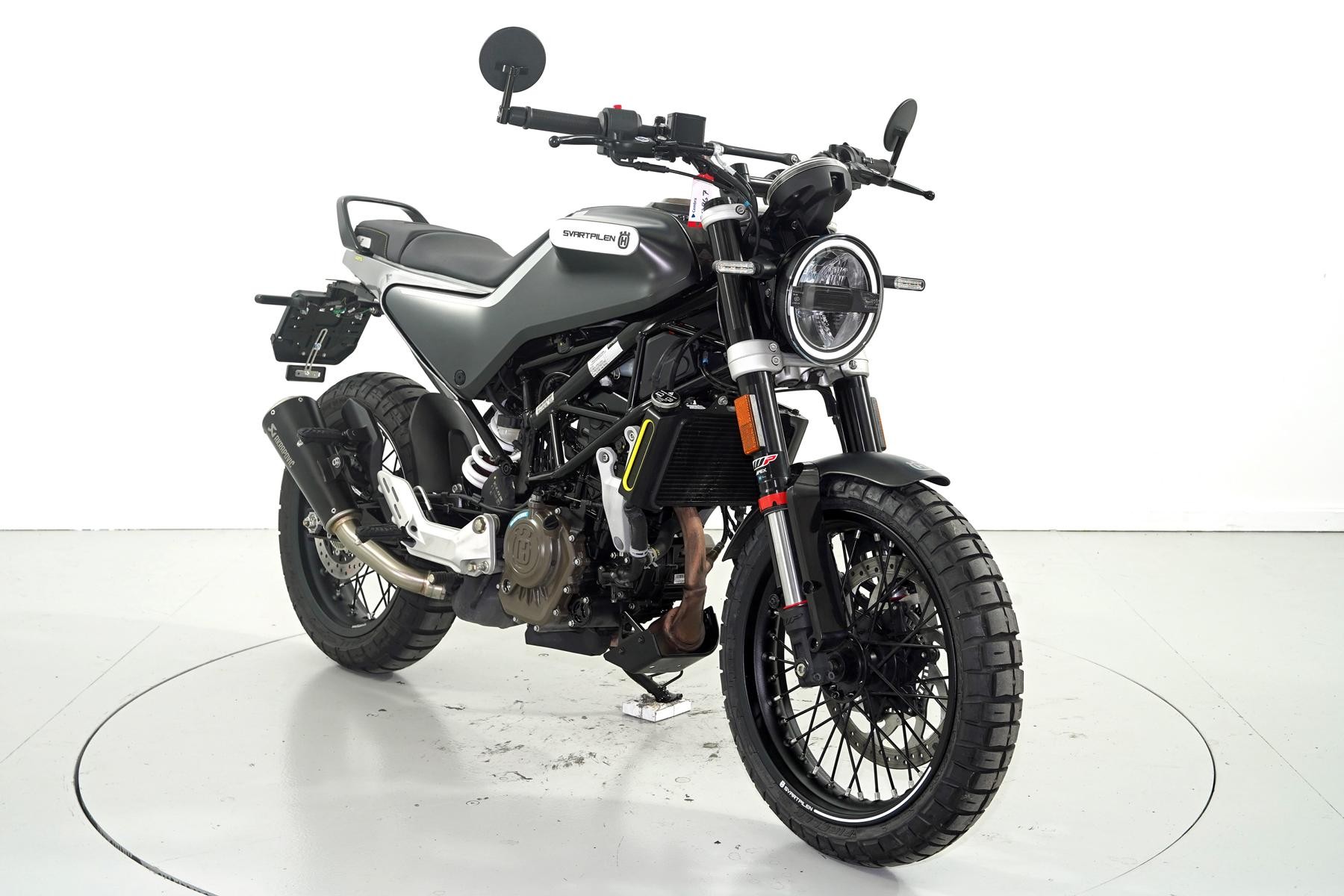 HUSQVARNA Svartpilen 125 ABS-image-1