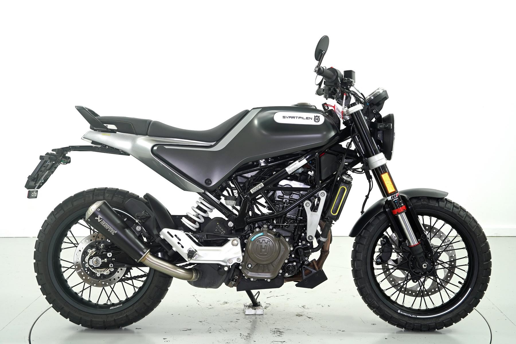 HUSQVARNA Svartpilen 125 ABS-image-3