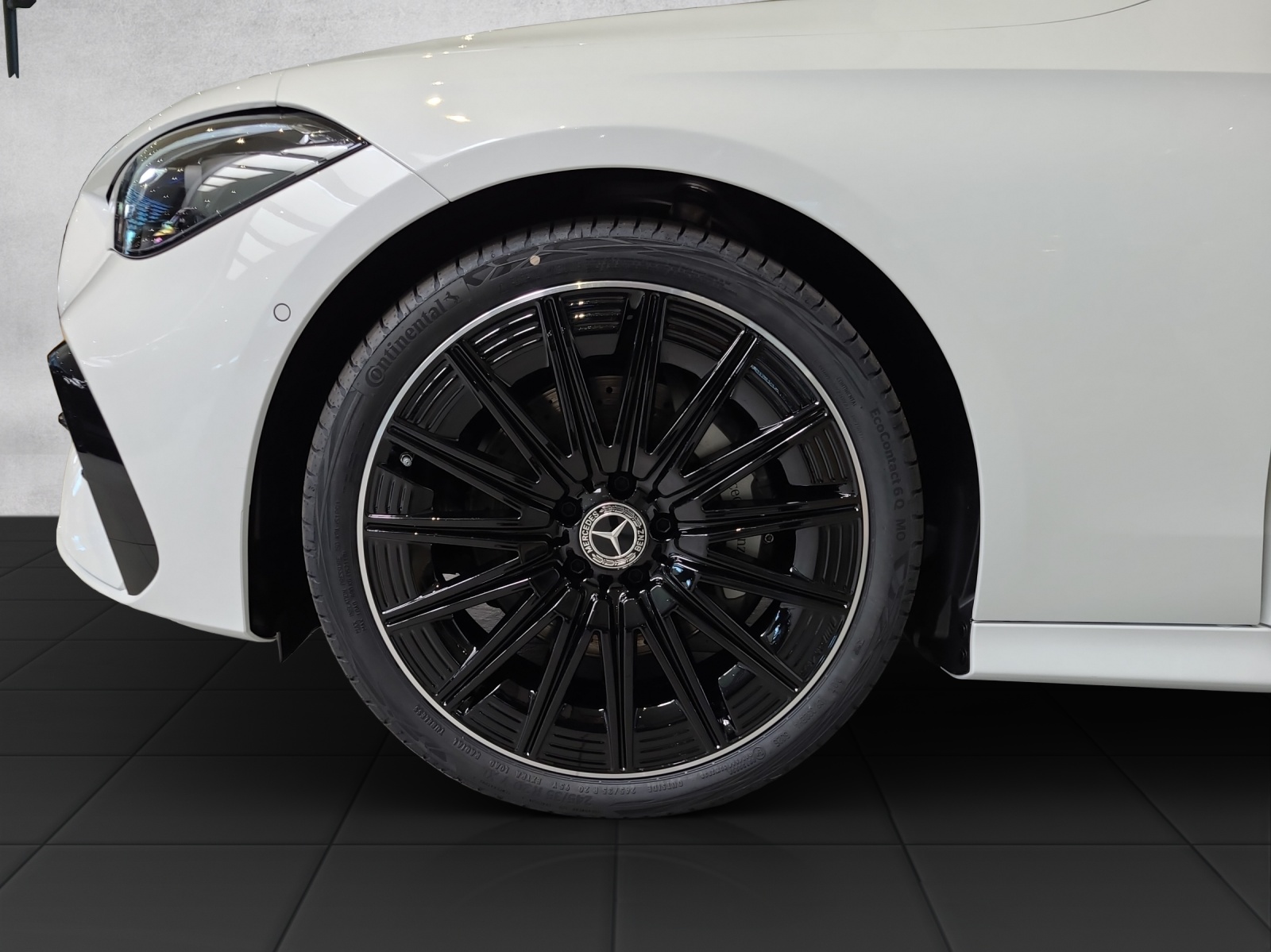 MERCEDES-BENZ CLE 300 AMG Line 4M Coupé C236-showroom-element-1