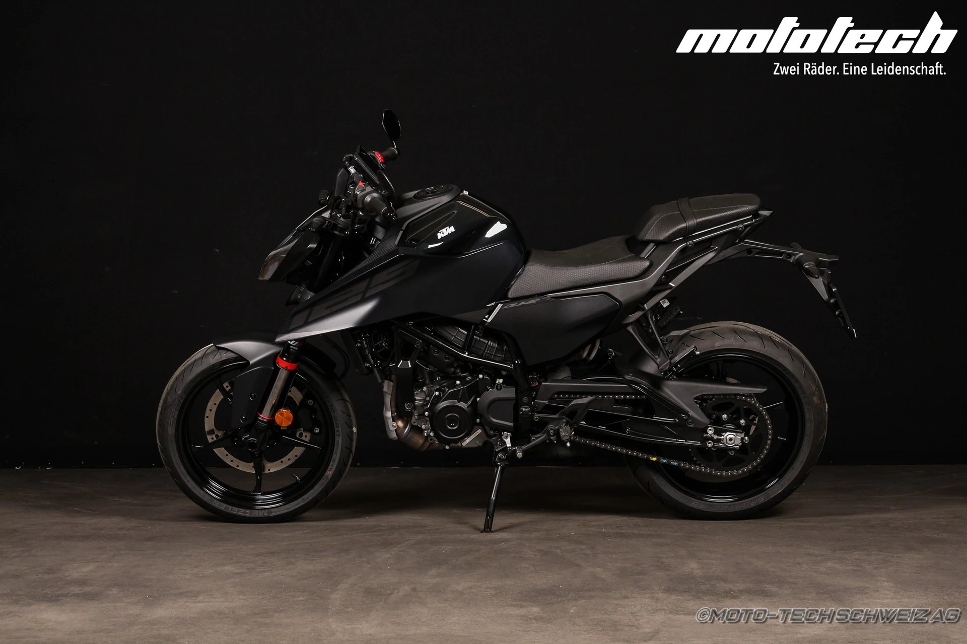 KTM 125 Duke-image-4