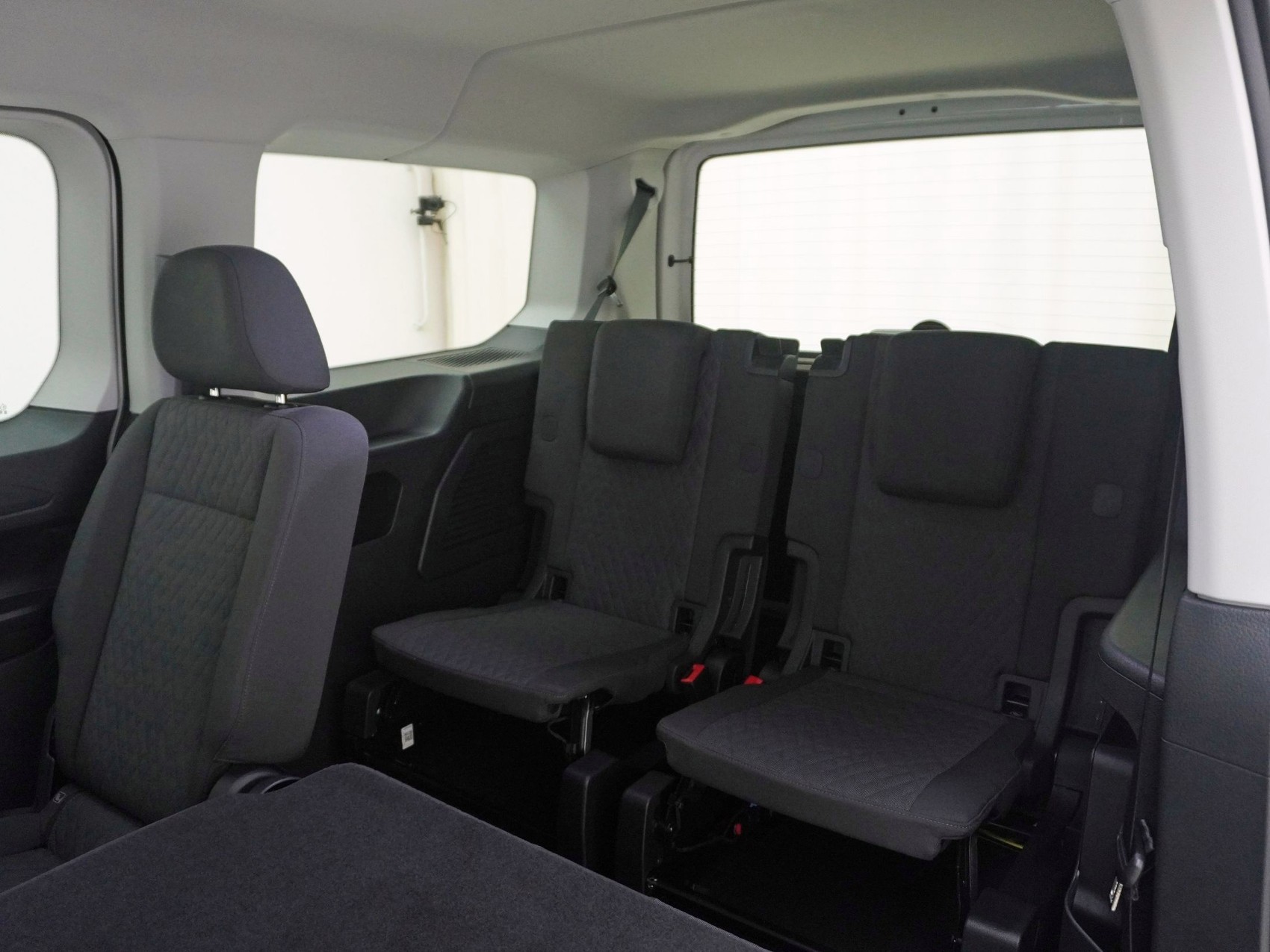 VW Caddy Maxi 1.5 TSI Plug-in-Hybrid Life DSG-image-14