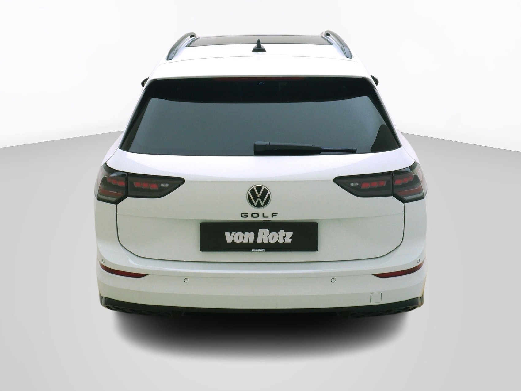 VW Golf VIII Variant 1.5 eTSI R-Line DSG-showroom-element-2