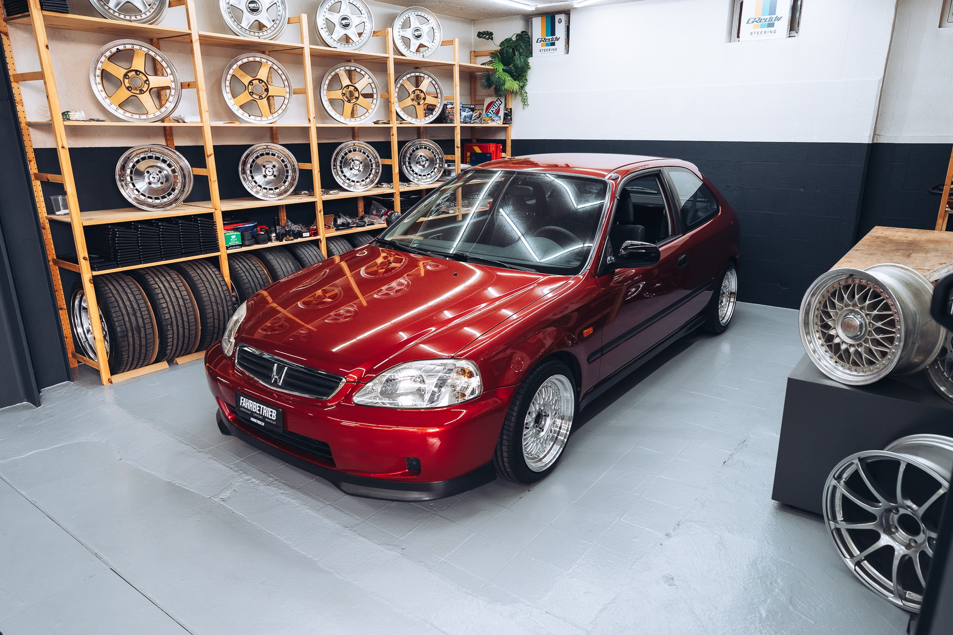 HONDA Civic Joker 1.4i Swiss 2000-image-1