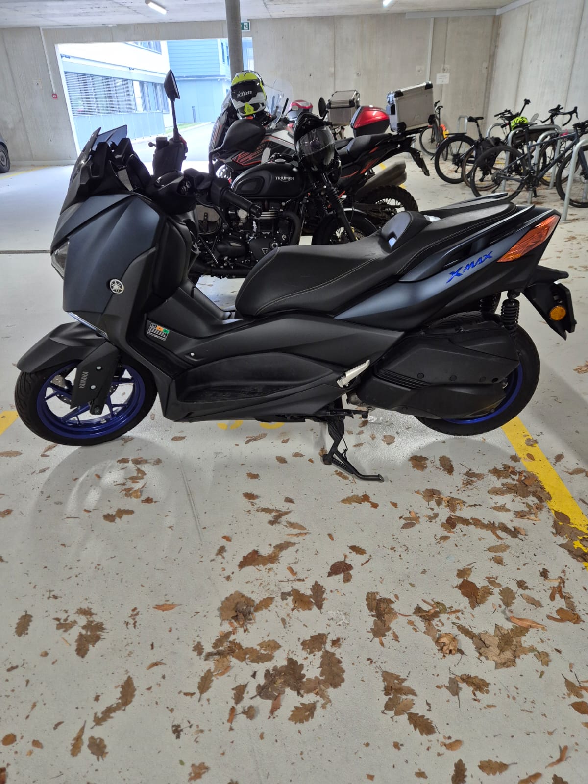 YAMAHA X-Max 300-image-4