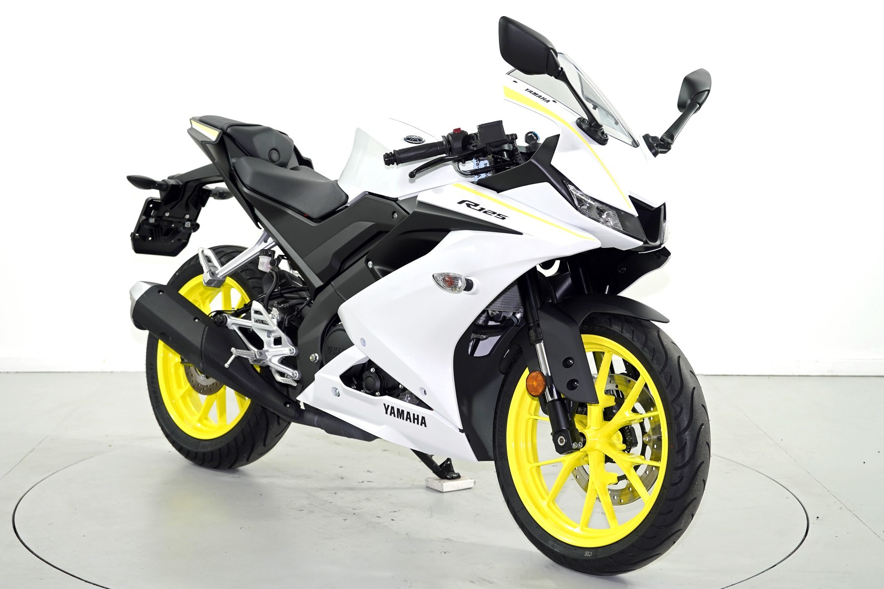 YAMAHA YZF-R 125 ABS-image-1