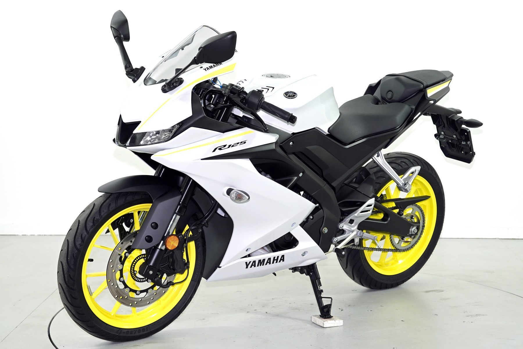 YAMAHA YZF-R 125 ABS-image-2