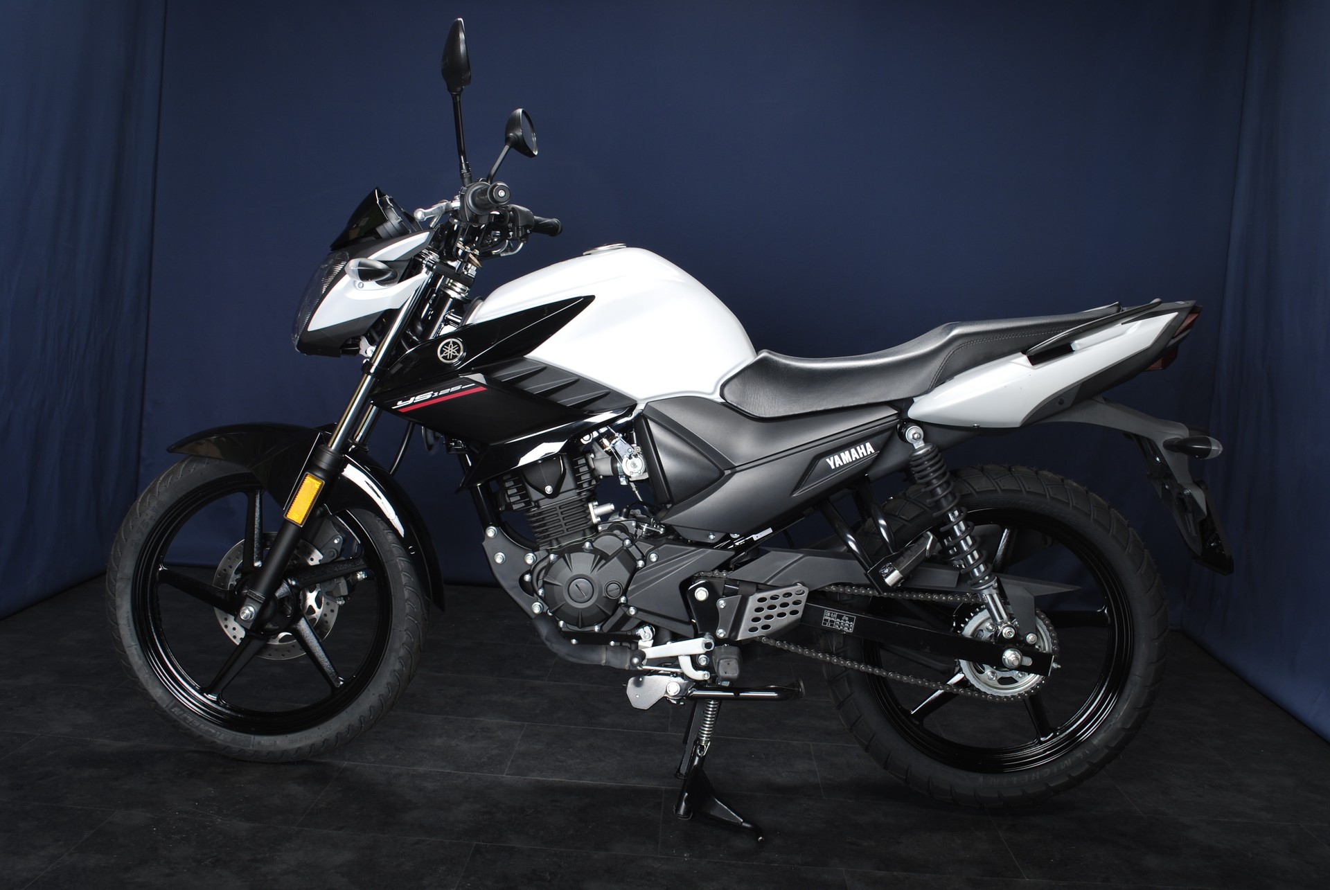 YAMAHA YS 125-image-5