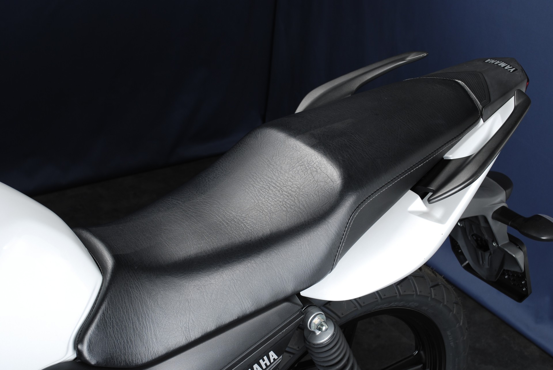 YAMAHA YS 125-image-7