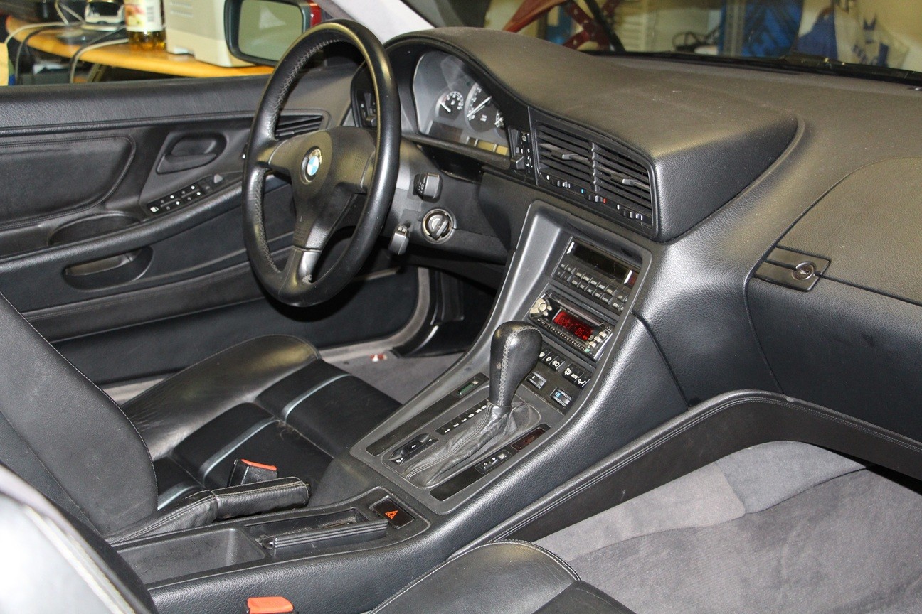 BMW 850i A-image-5