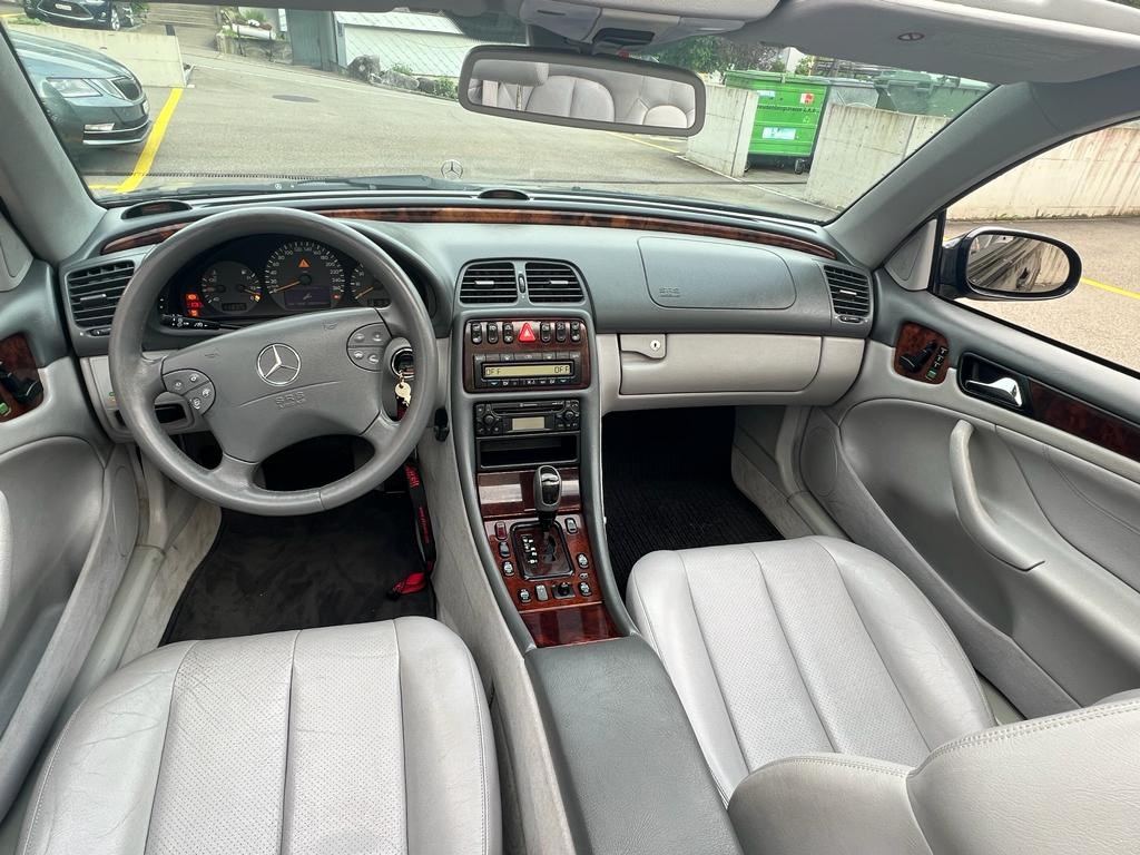 MERCEDES-BENZ CLK 320 Avantgarde Automatic-image-11