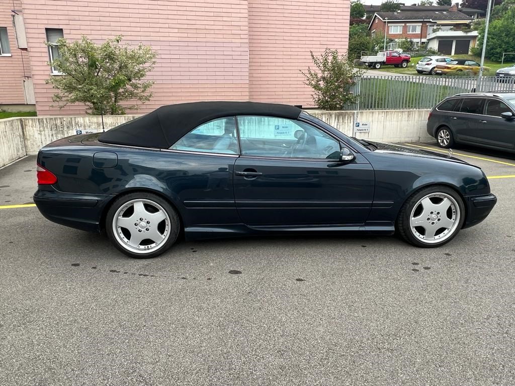 MERCEDES-BENZ CLK 320 Avantgarde Automatic-image-5