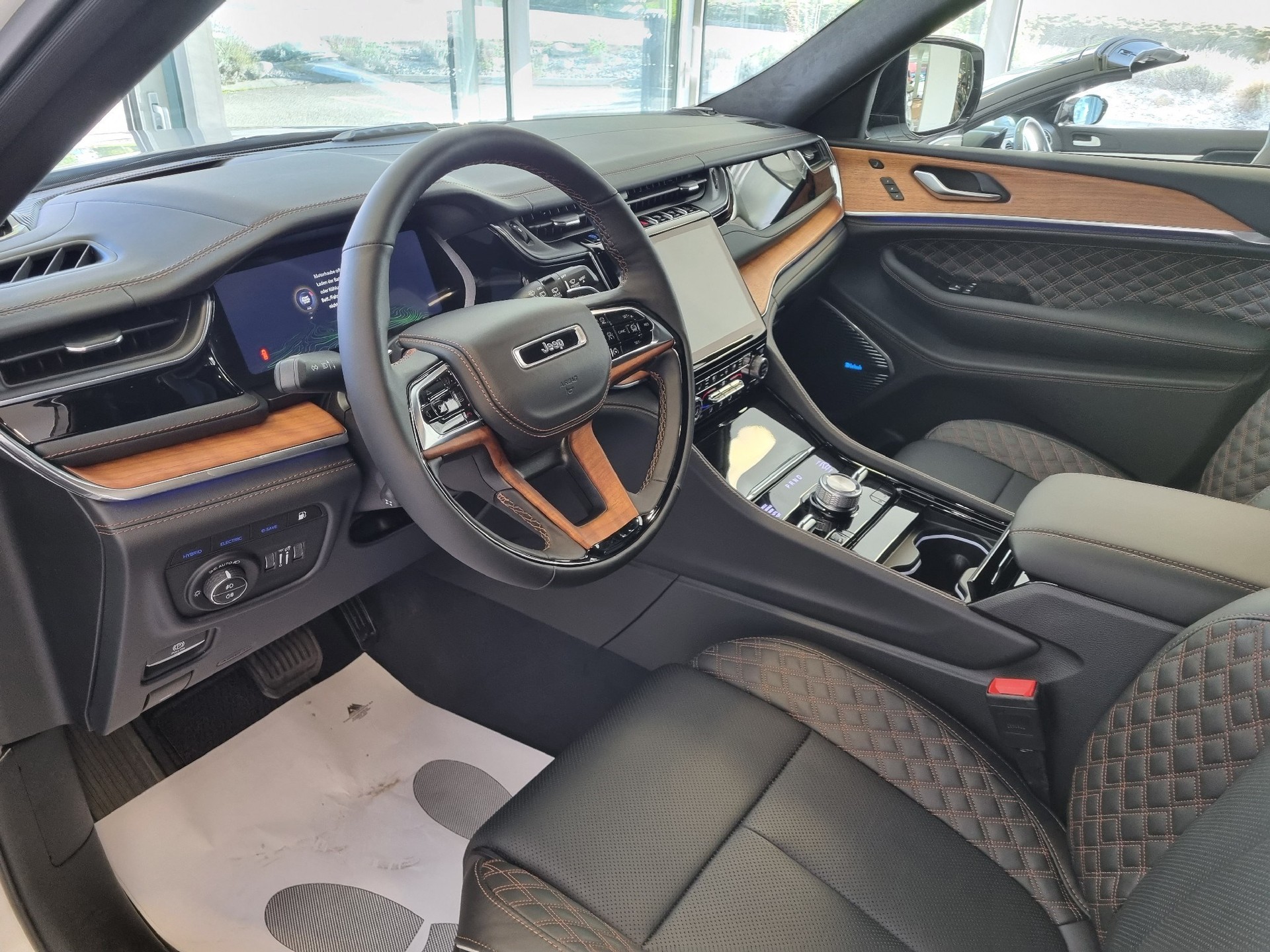 JEEP Grand Cherokee 2.0 Plug-in-Hybrid Summit Reserve 4xe-image-7