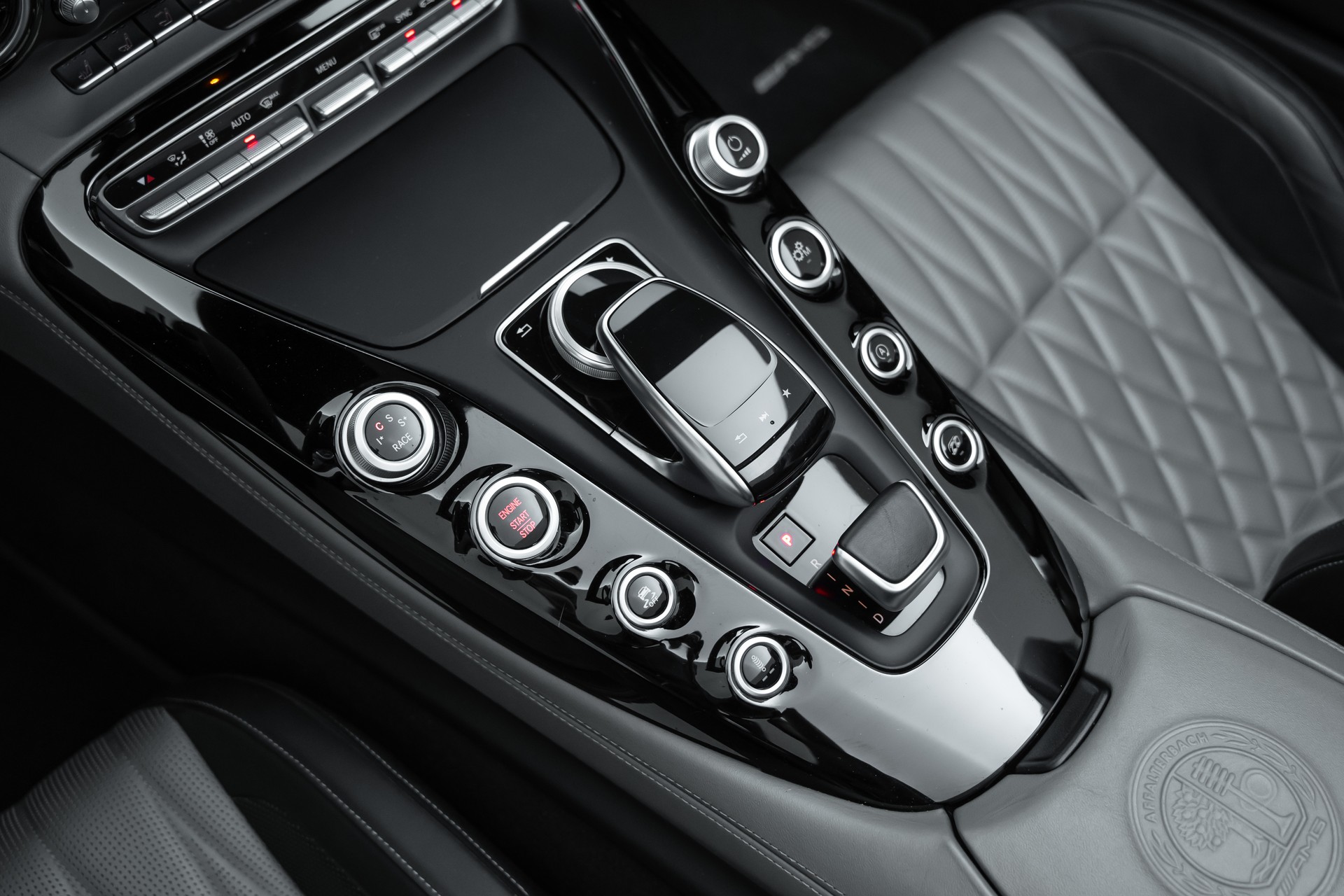 MERCEDES-BENZ AMG GT C Roadster Edition 50 Speedshift DCT-image-21