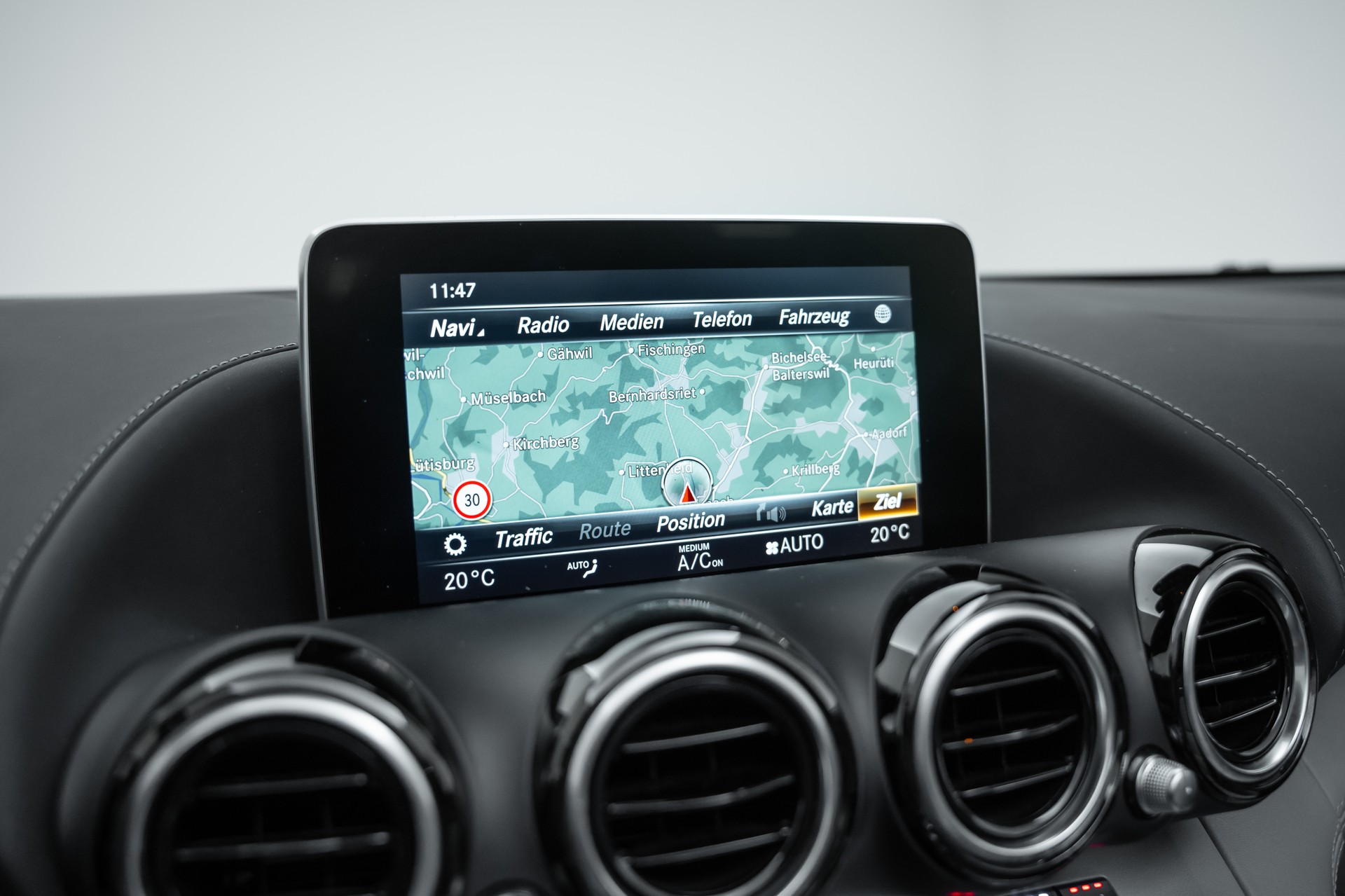 MERCEDES-BENZ AMG GT C Roadster Edition 50 Speedshift DCT-image-27