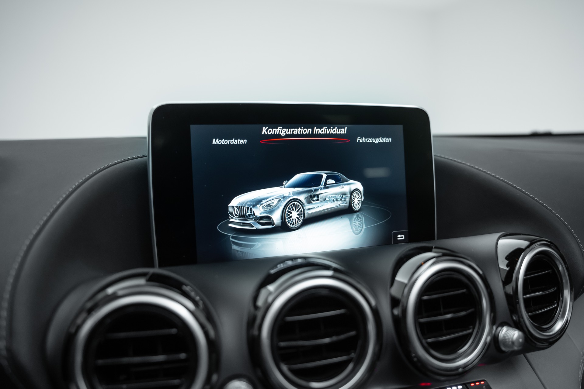 MERCEDES-BENZ AMG GT C Roadster Edition 50 Speedshift DCT-image-28