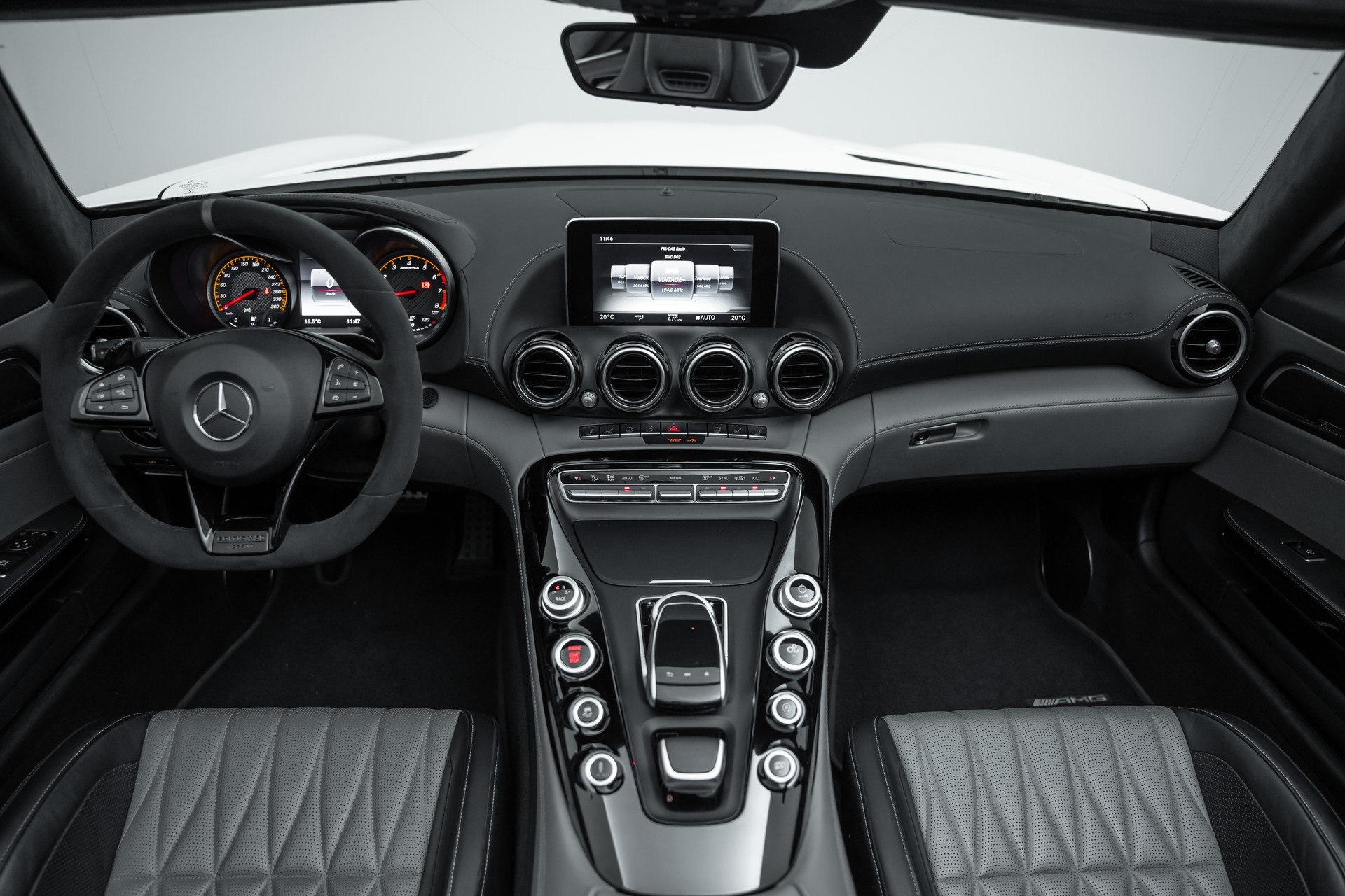 MERCEDES-BENZ AMG GT C Roadster Edition 50 Speedshift DCT-image-22