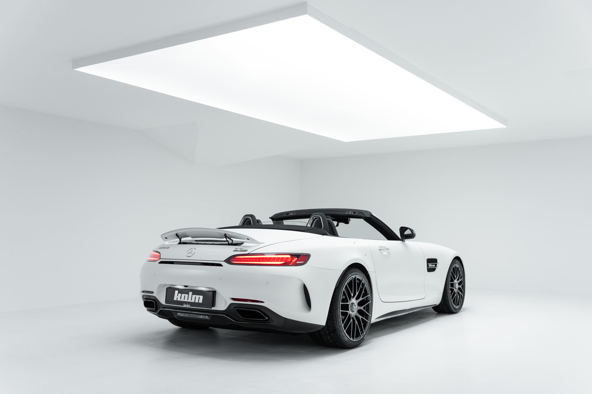 MERCEDES-BENZ AMG GT C Roadster Edition 50 Speedshift DCT-showroom-element-3