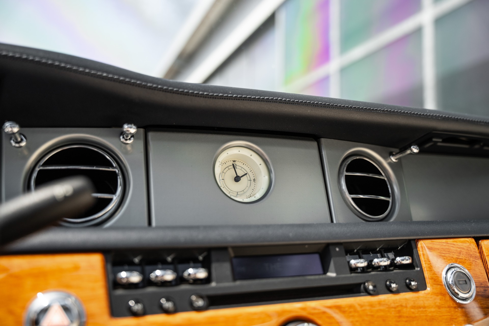 ROLLS-ROYCE Phantom 6.7 V12 Drophead-image-19