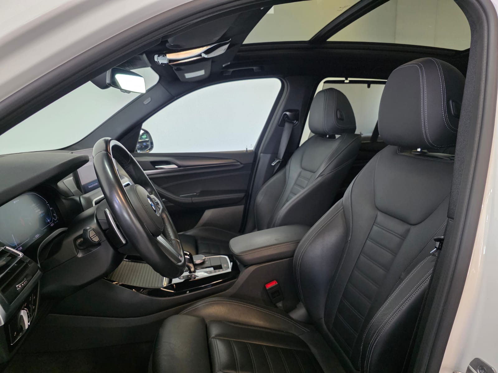 BMW X3 xDrive 30e M Sport-image-23