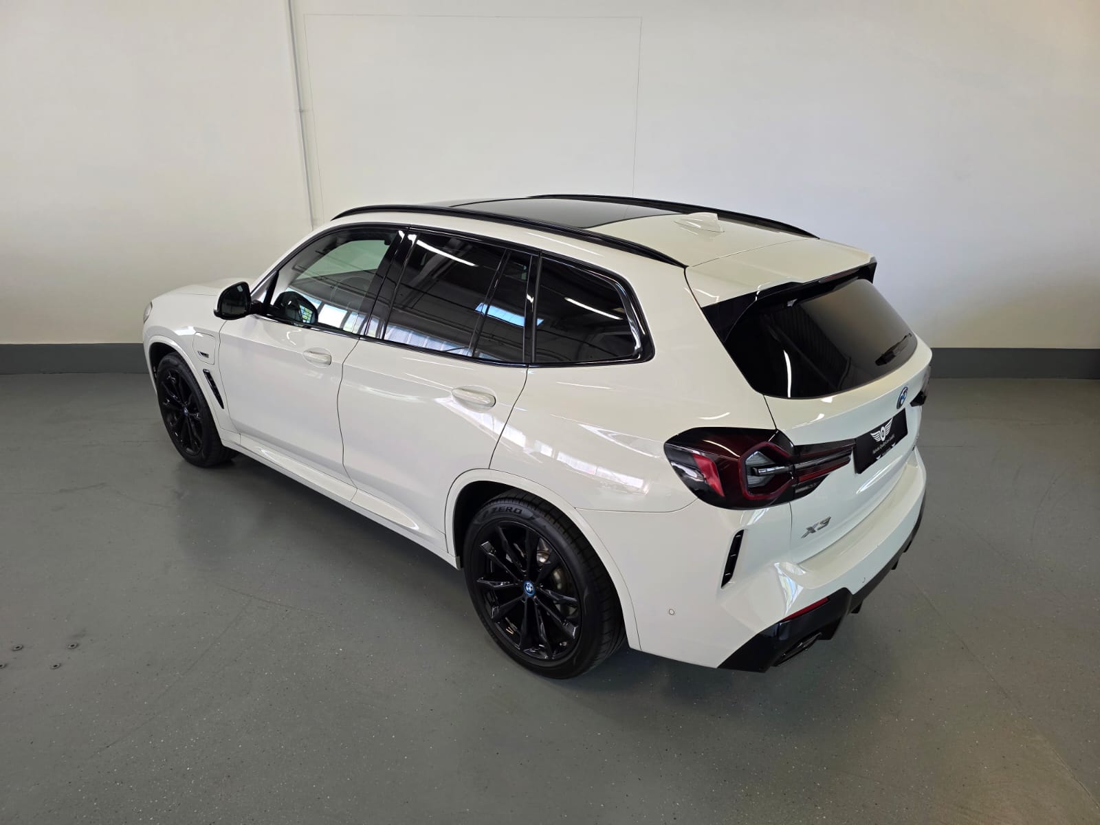 BMW X3 xDrive 30e M Sport-image-13